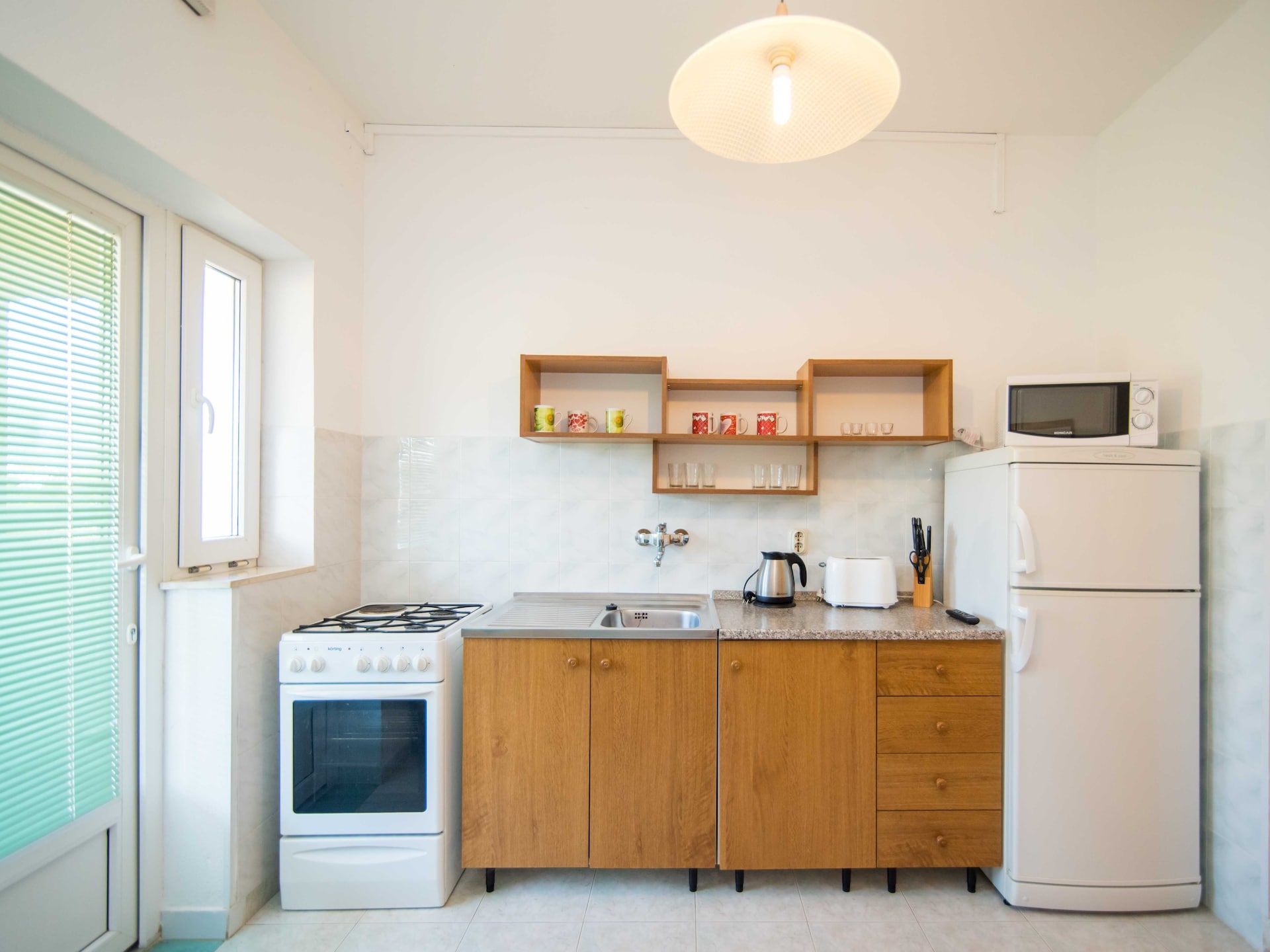 Aan zee: Comfortabel appartement in Kastel Stafilic voor 4 personen - foto 5