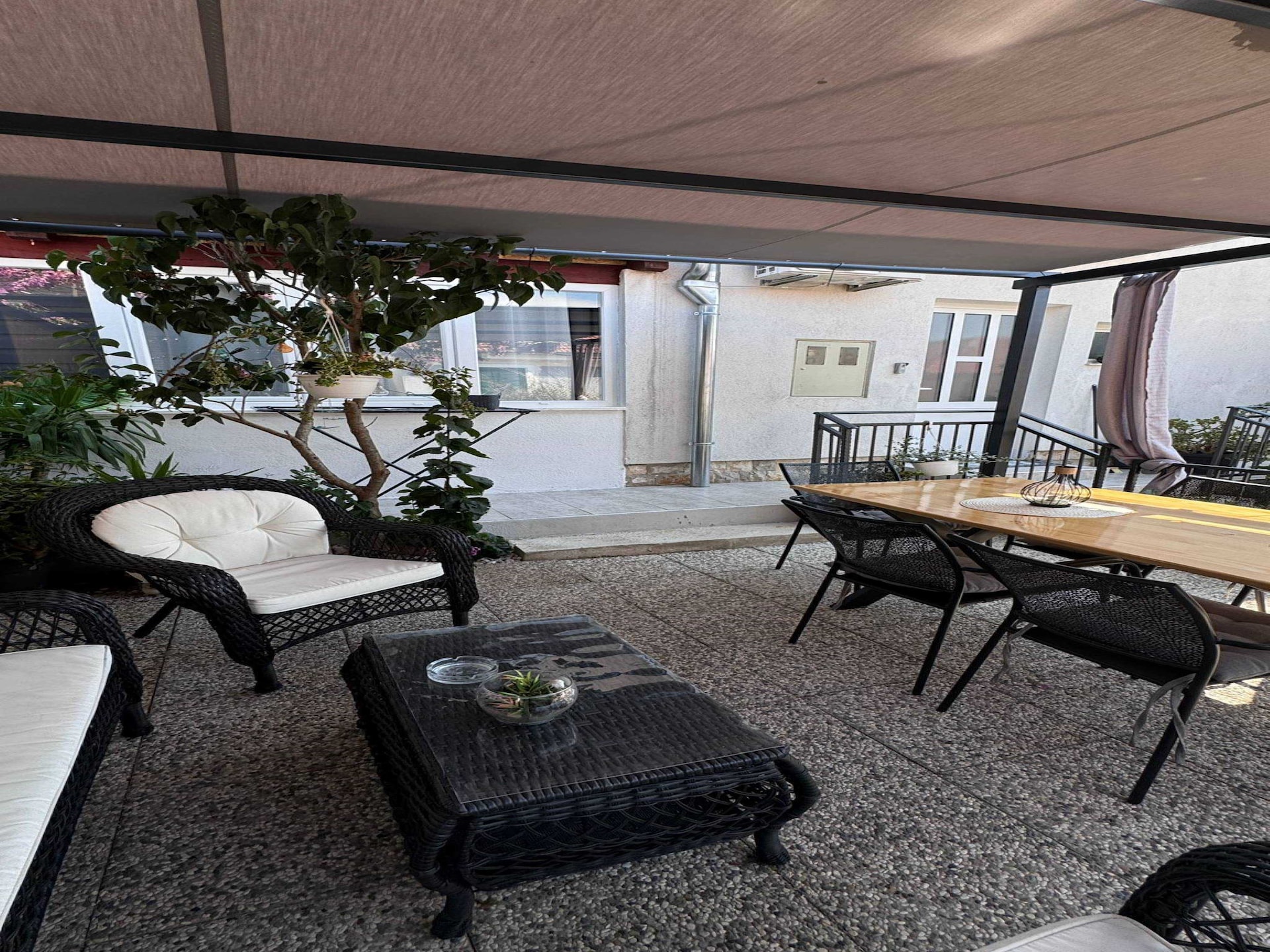 Elegant appartement met tuinterras in historisch Trogir, 200m van strand - foto 11