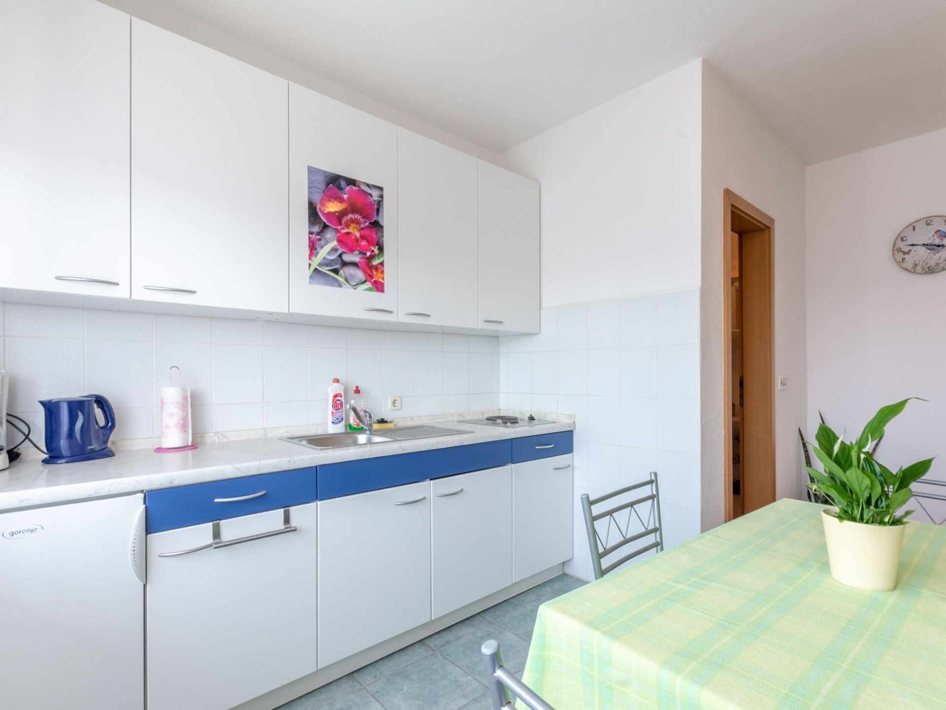 Comfortabel appartement met balkon op 200m van zee in historisch Trogir - foto 4