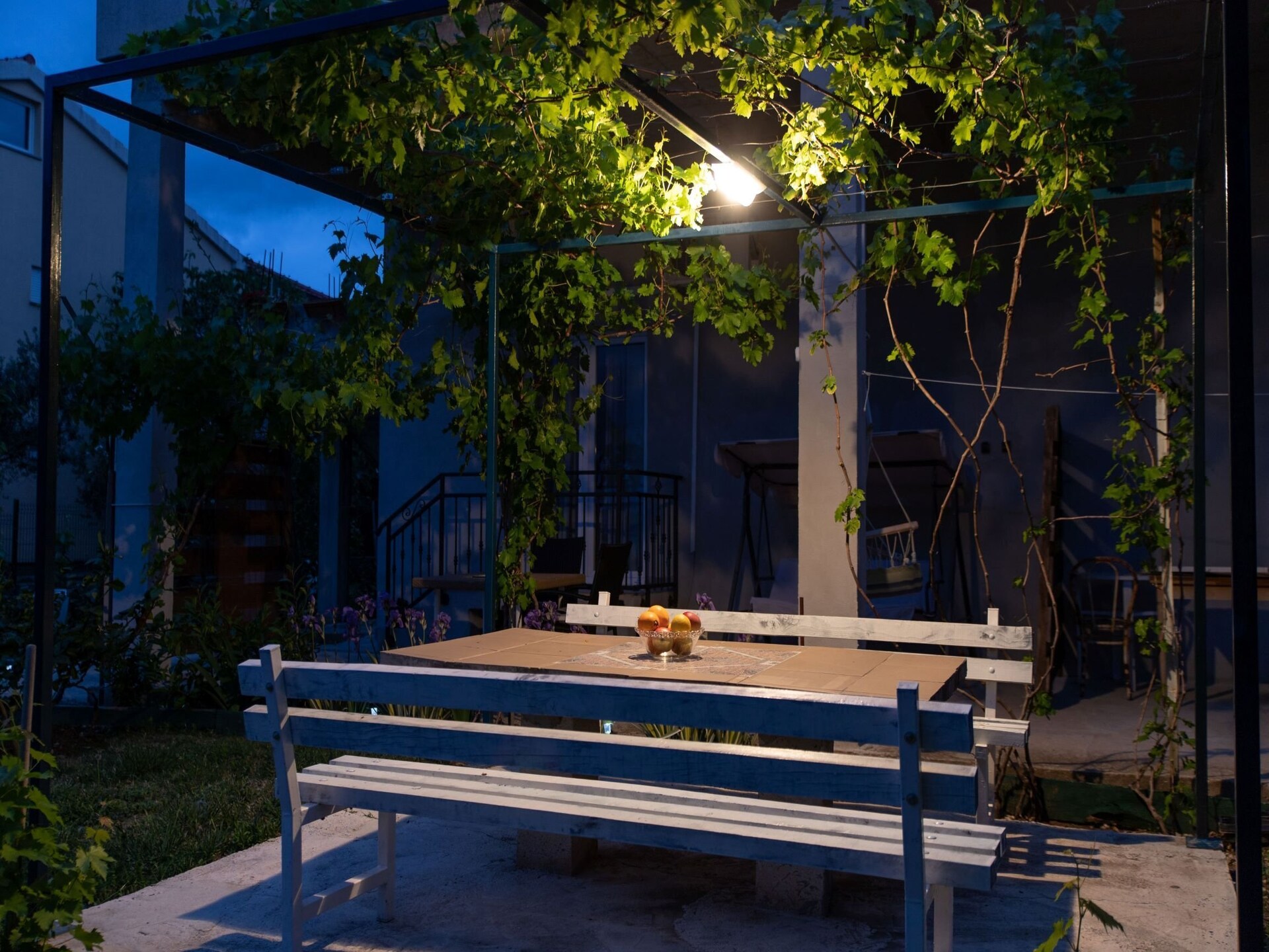Stijlvol studio-appartement met tuin in Kaštel Novi, vlak bij zee - foto 10