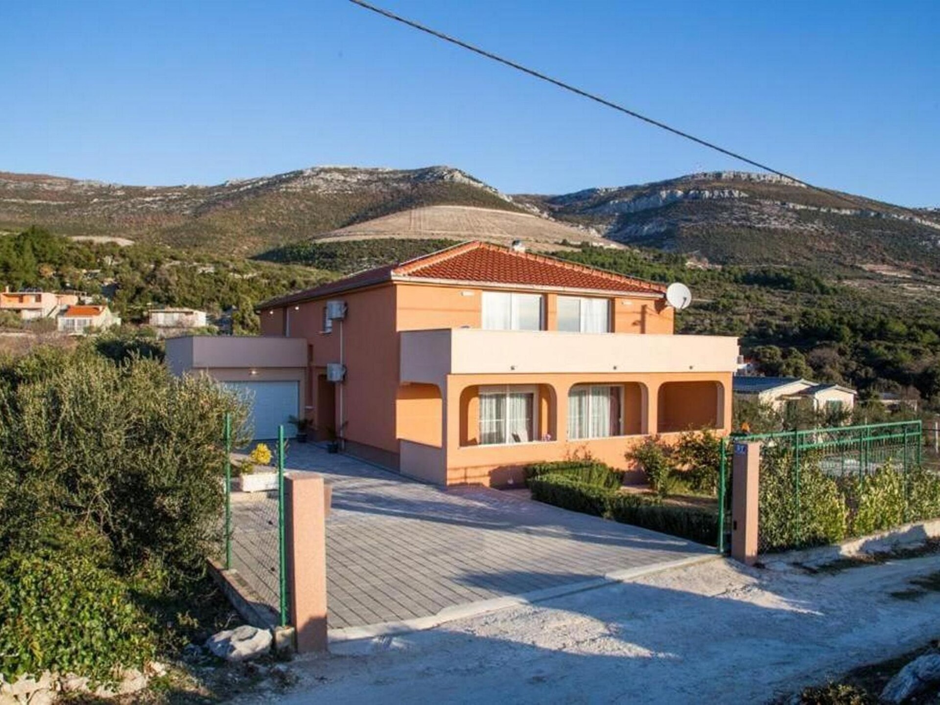 16-persoons luxe villa met privézwembad in Kastel Novi - foto 24