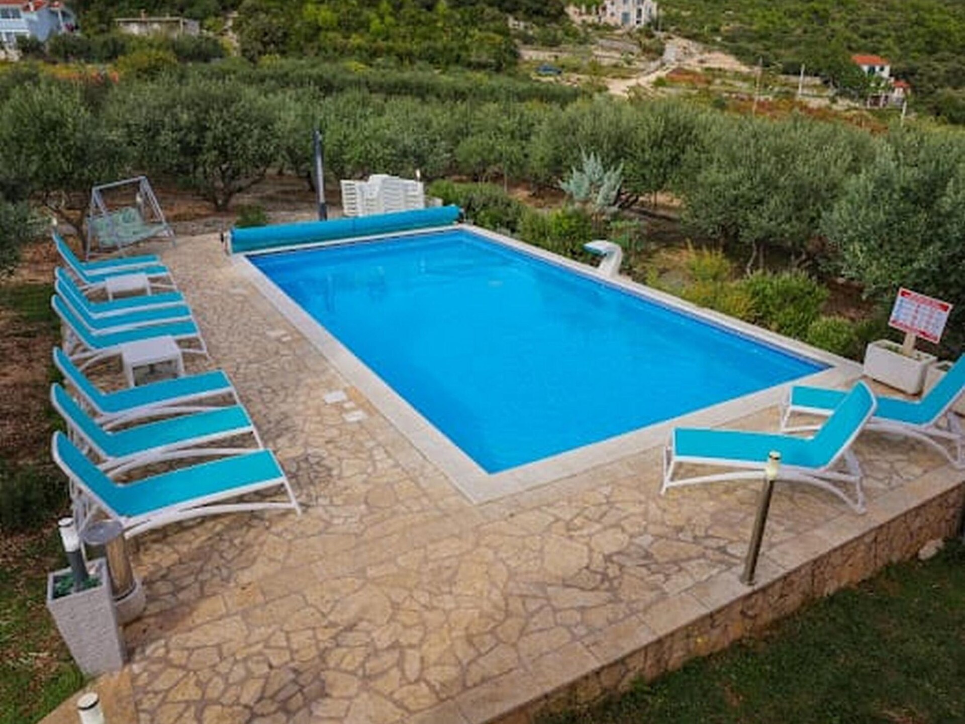 16-persoons luxe villa met privézwembad in Kastel Novi - foto 31