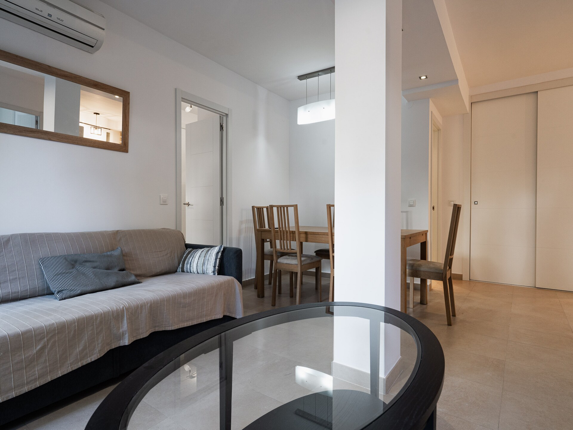 Licht appartement op 50 meter van het strand in Marbella met zwembad - foto 20