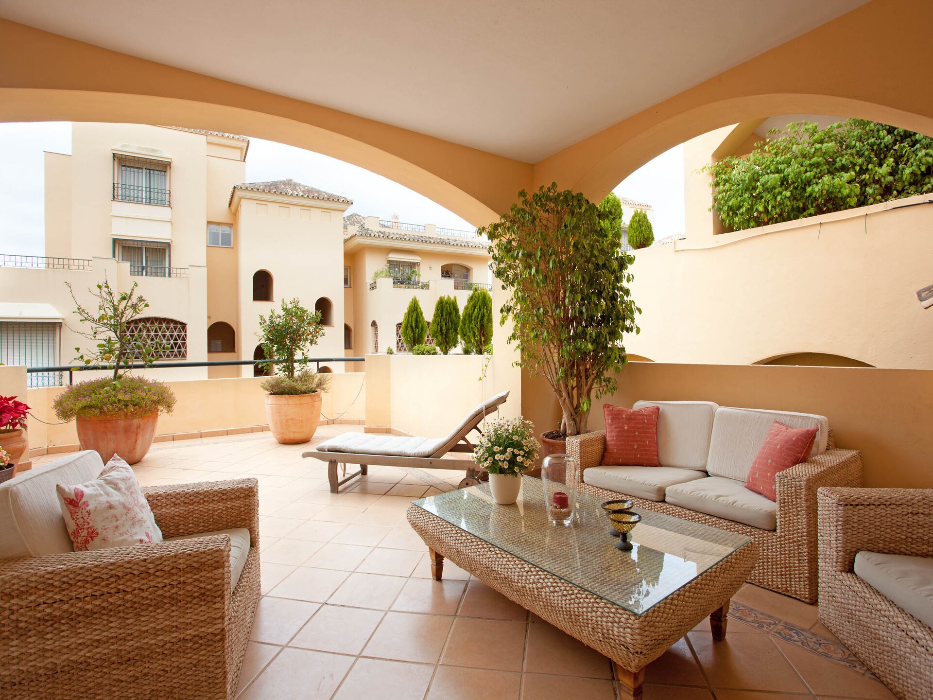 Golfappartement Marbella: 2 slaapkamers, terras & zwembad op 1 km van strand - foto 14