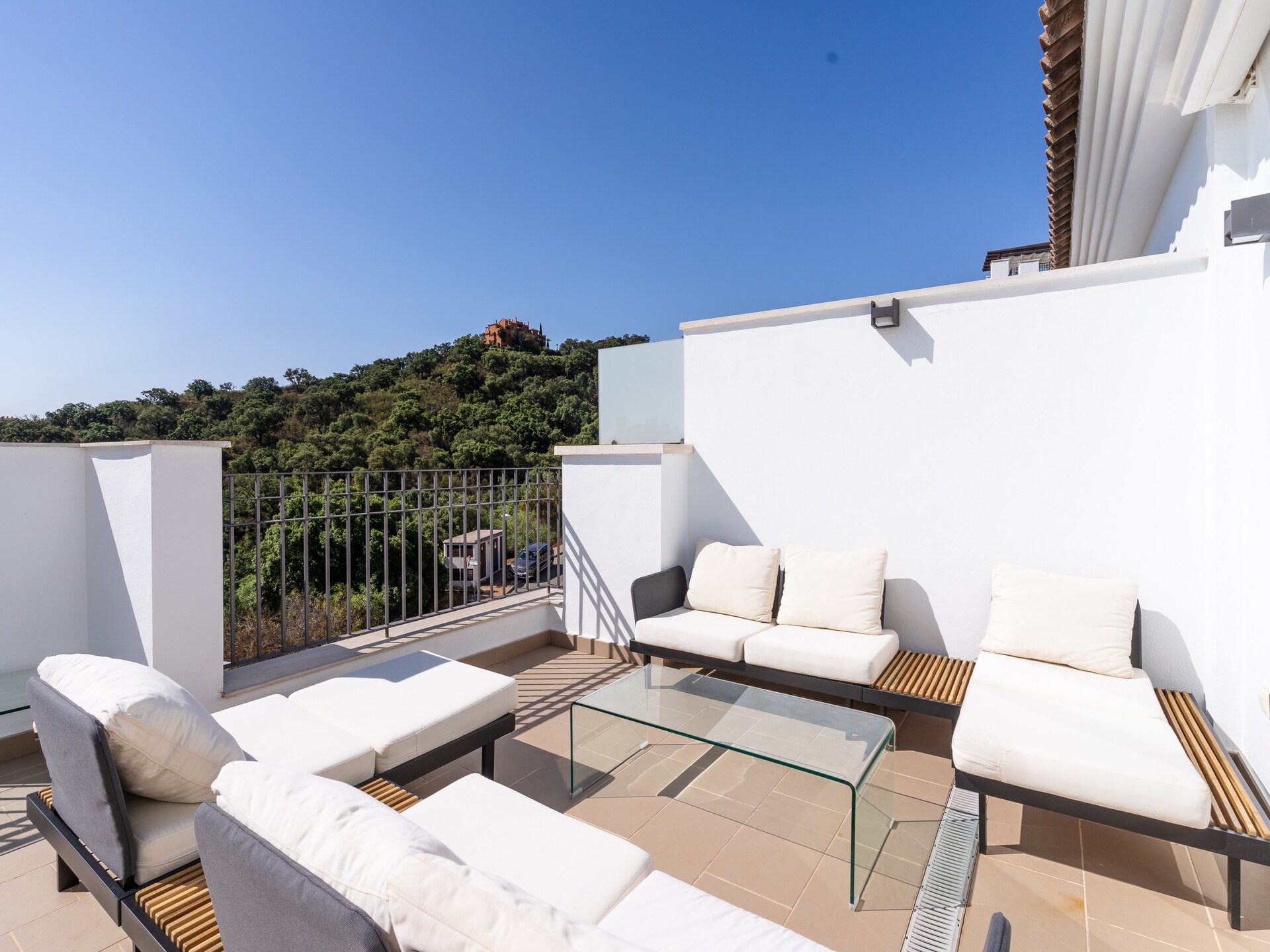 Luxe appartement aan golfbaan Ojén met zwembad, 7 km van strand - foto 15