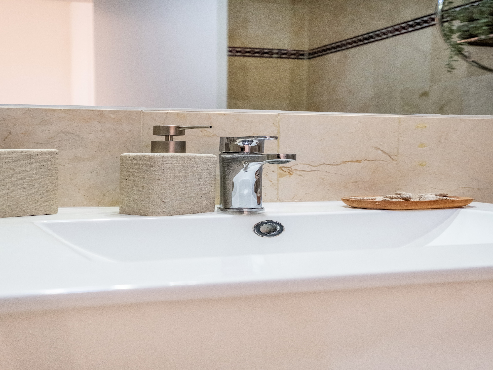 Knus appartement aan de golfbaan in Estepona, strand op 80 meter - foto 17