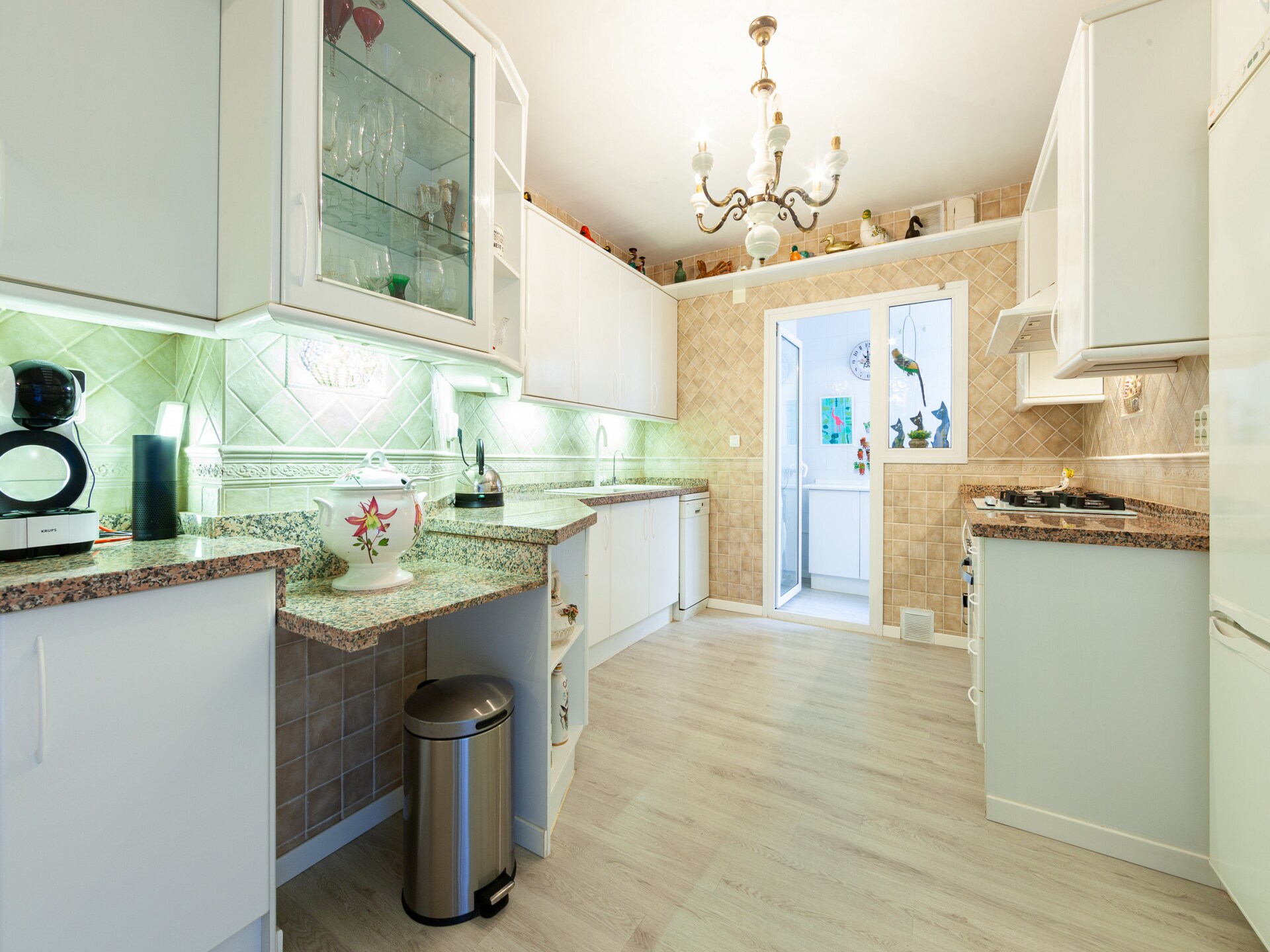 Licht appartement van 120 m² met zwembad, vlakbij strand en Marbella - foto 19