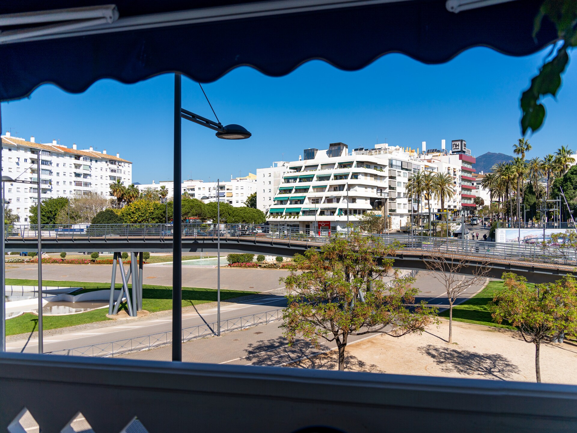 Licht appartement van 120 m² met zwembad, vlakbij strand en Marbella - foto 34