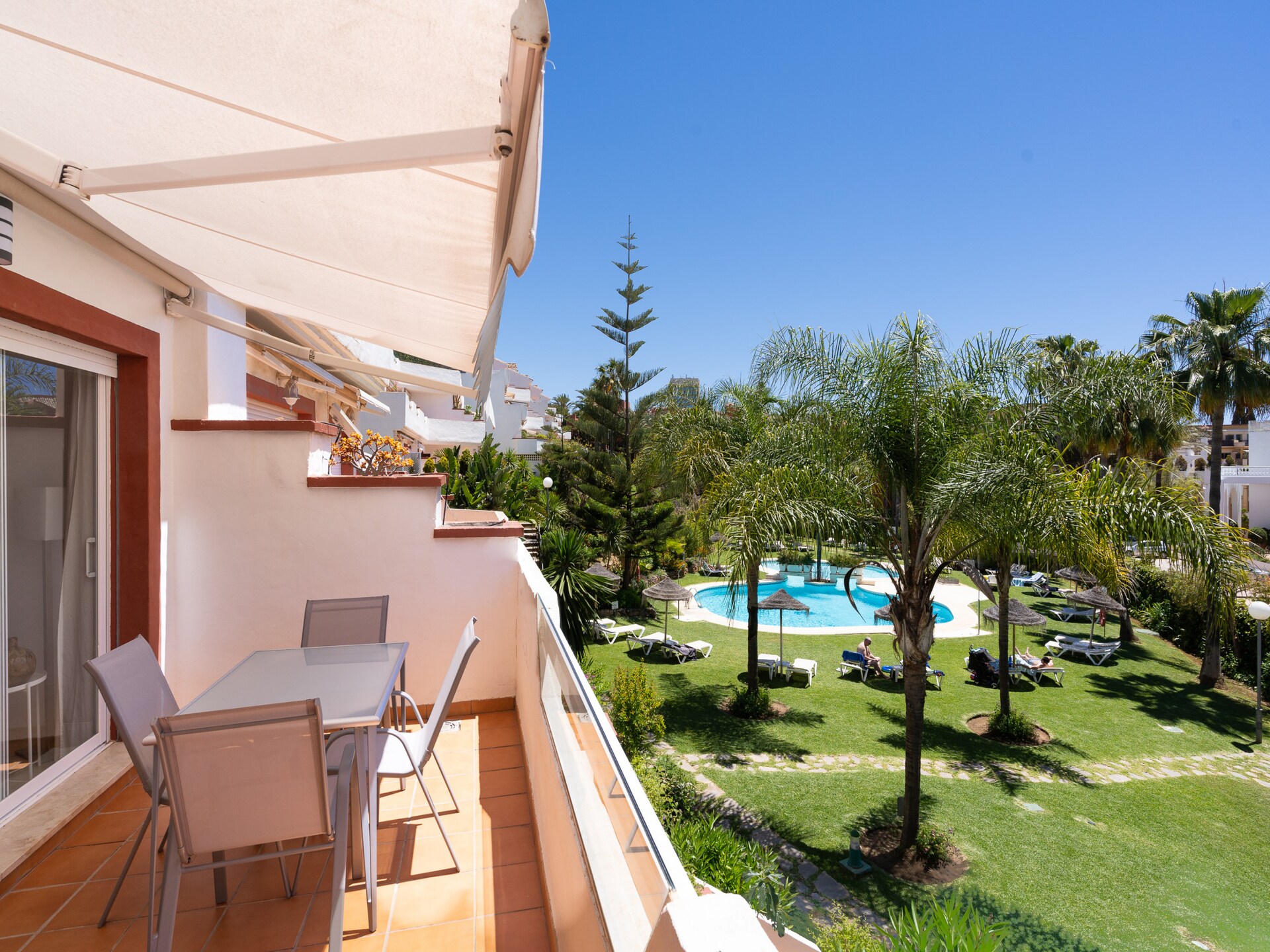 Licht en ruim appartement nabij het strand in Marbella - foto 19