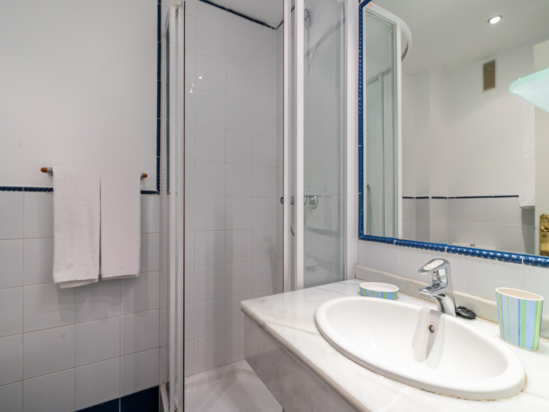 Licht en ruim appartement nabij het strand in Marbella - foto 17