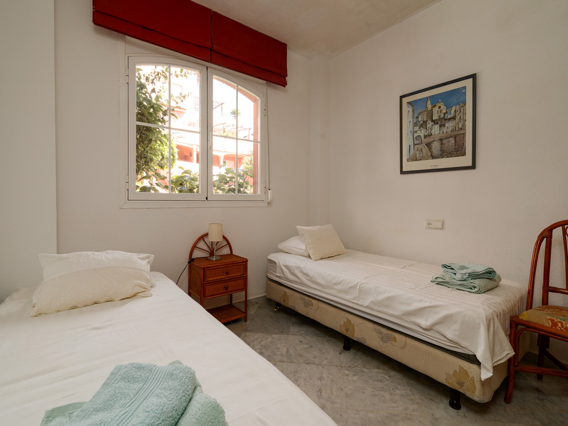 Zonnig appartement in Marbella, 300m van Playa del Alicate - foto 12