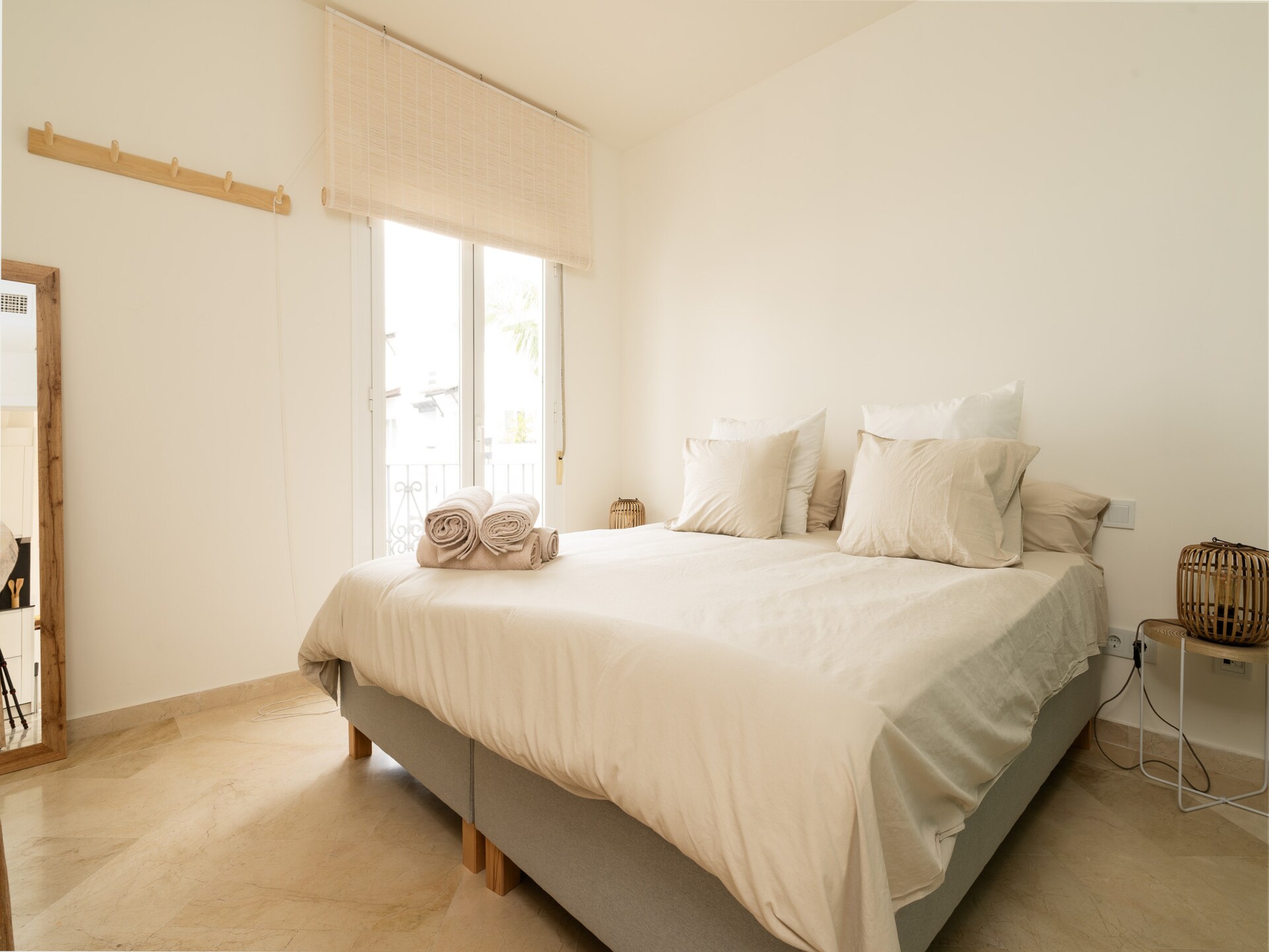 Knus hoekappartement aan de golfbaan, 80 meter van het strand in Estepona - foto 3