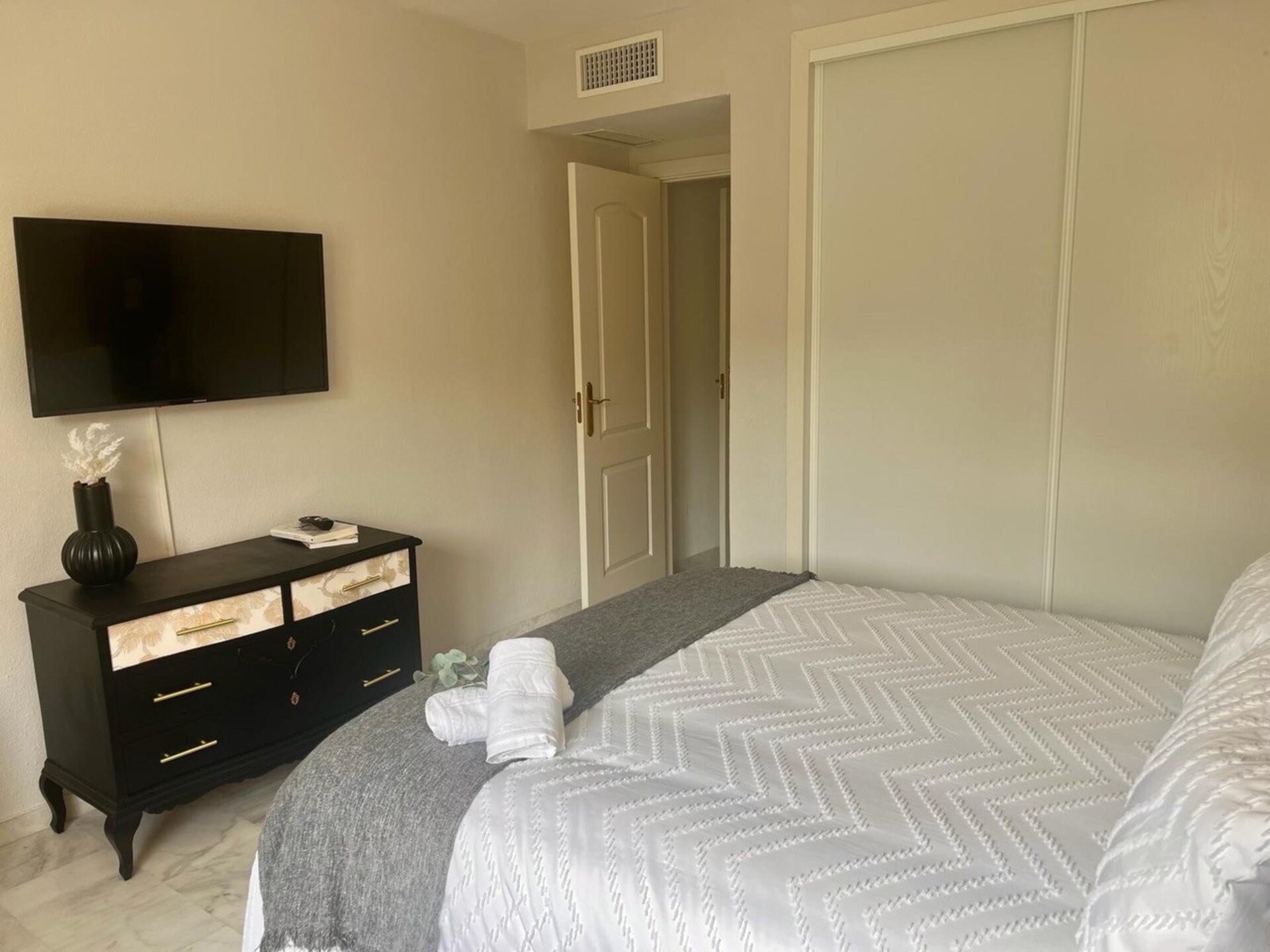 Luxe penthouse aan de Costa del Sol met zwembad en panoramisch terras - foto 16