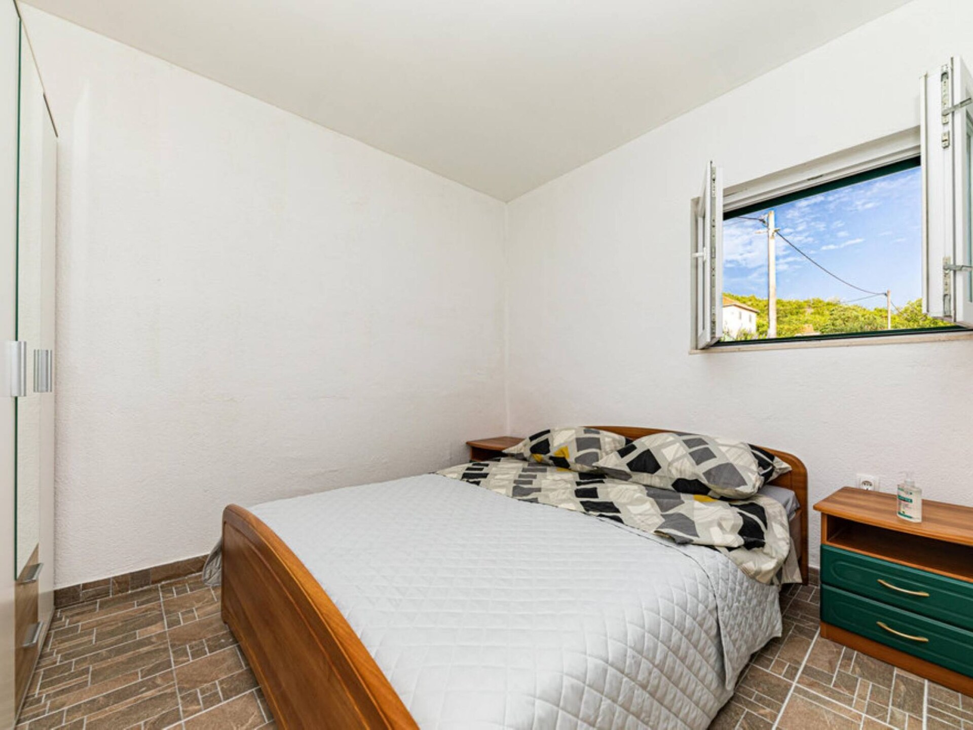 Idyllisch vakantiehuis met privézwembad nabij Prgomet voor 8 personen - foto 4