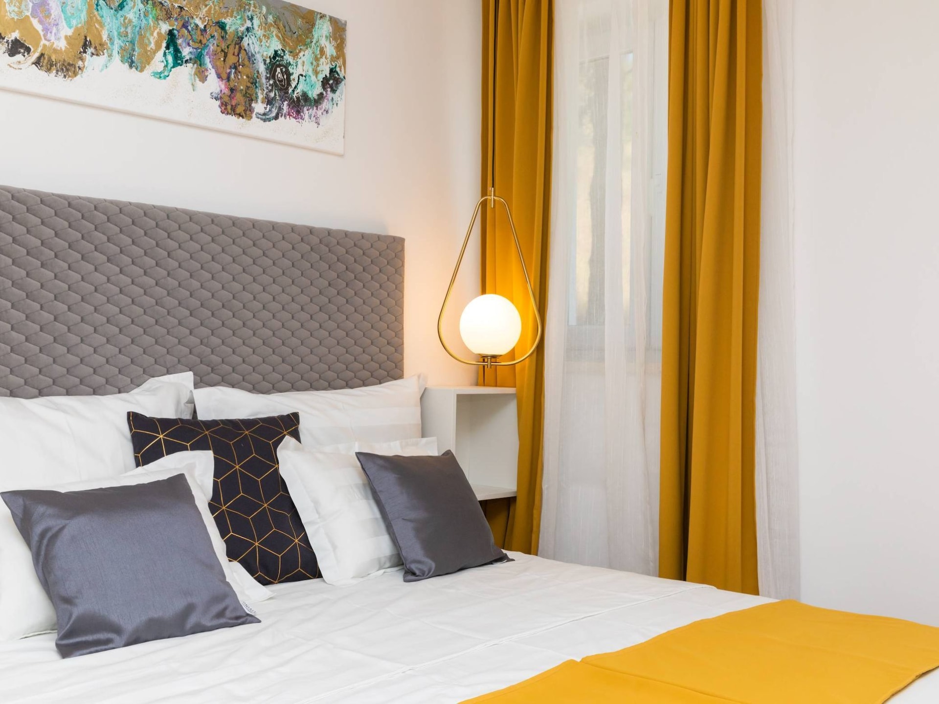 Aan zee: Luxe villa in Bol met zwembad voor 8 personen - foto 15