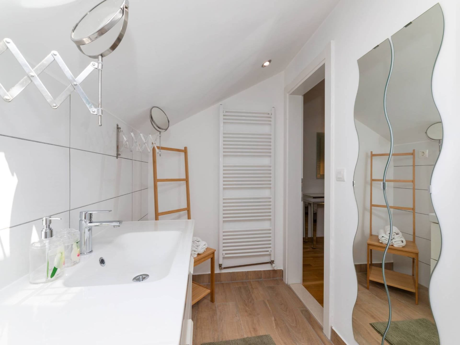 Aan zee: Luxe villa in Bol met zwembad voor 8 personen - foto 24