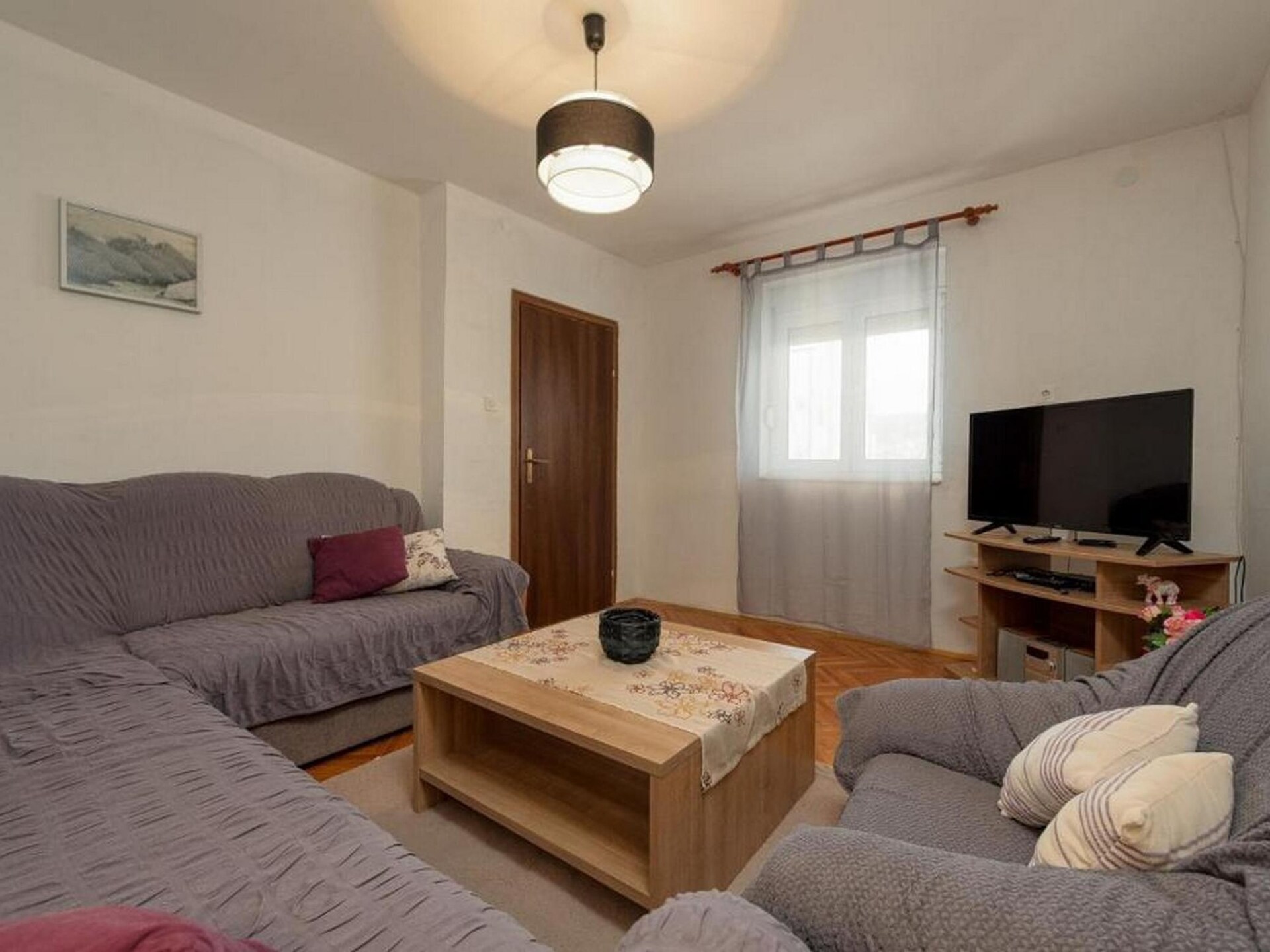 Ruim vakantiehuis in Vinisce direct aan het strand - foto 2