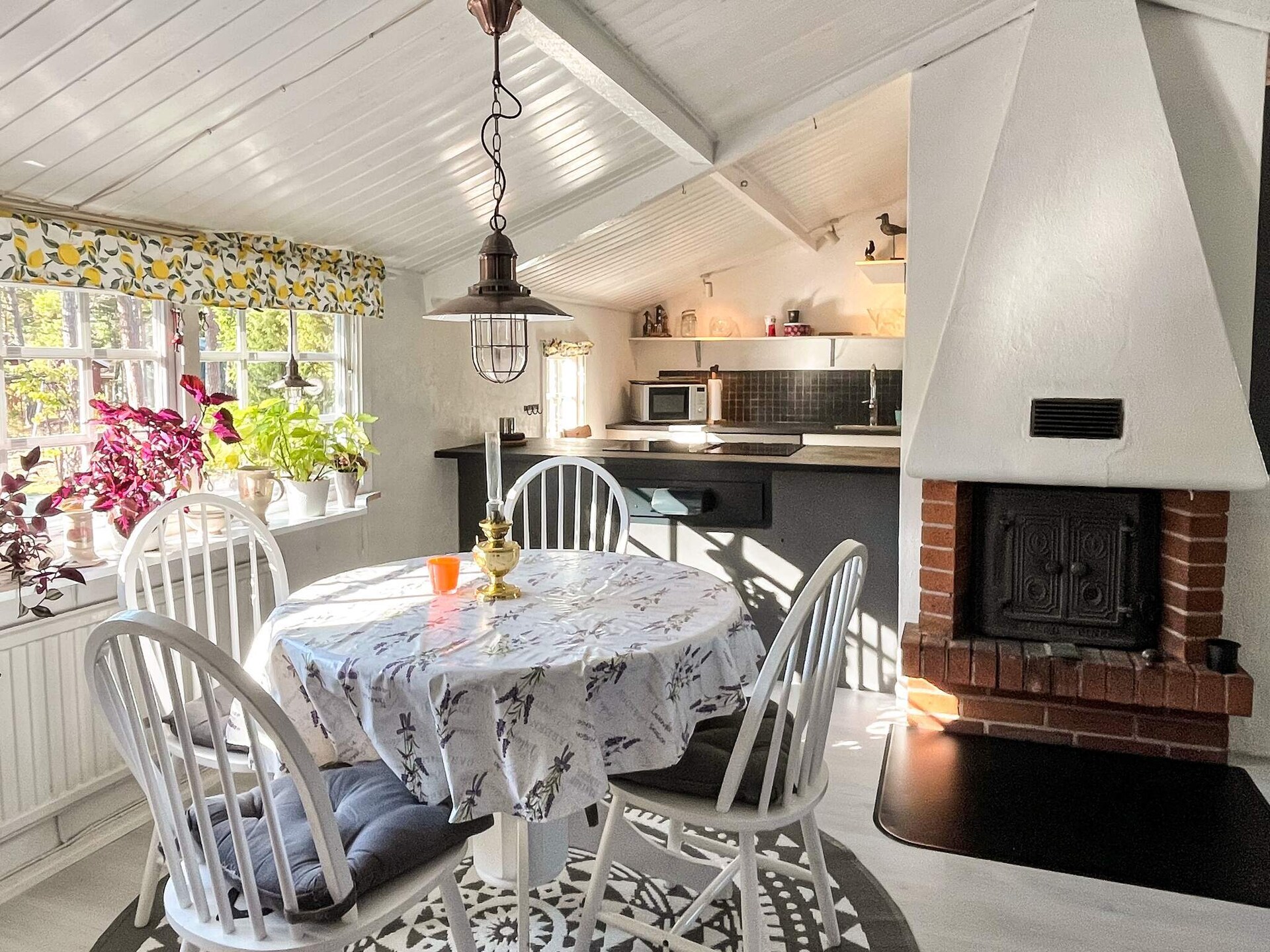 Aan zee: Traditioneel vakantiehuis op Oknö in Mönsterås - foto 24