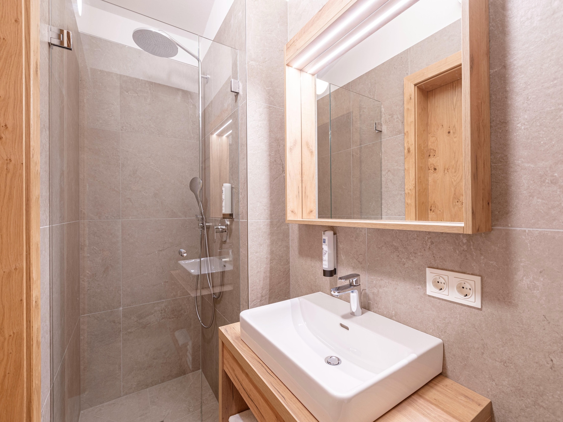 10-persoons luxe penthouse in Mittersill op 500m van de piste - foto 31