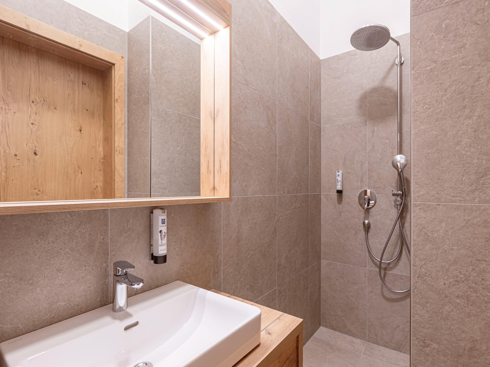 10-persoons luxe penthouse in Mittersill op 500m van de piste - foto 34