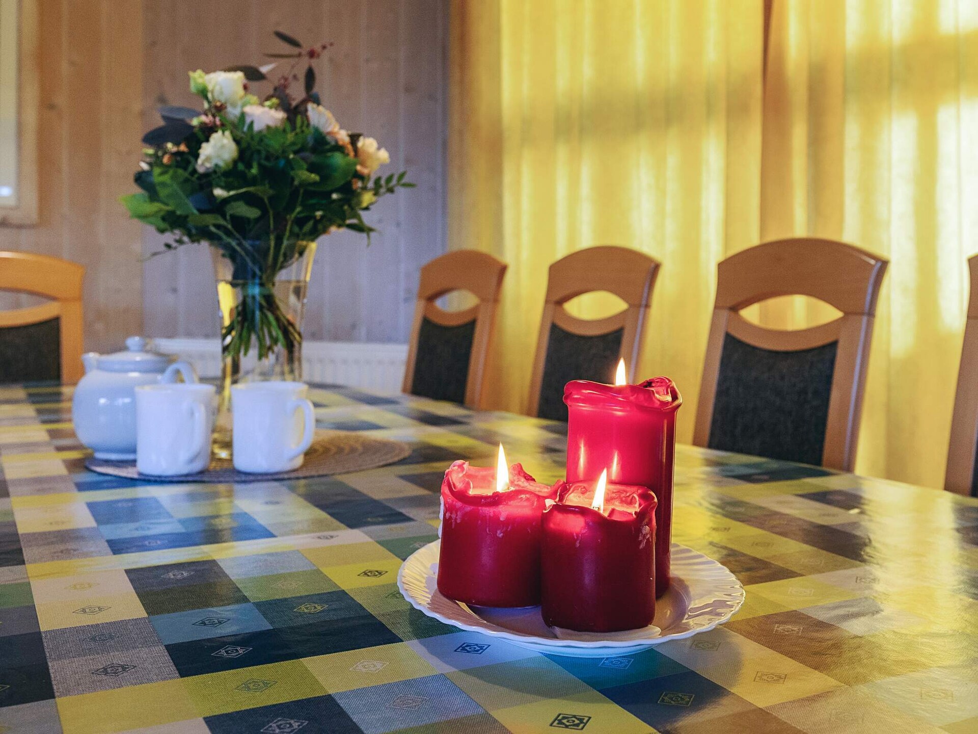 Ruim Scandinavisch vakantiehuis aan het meer met privézwembad en sauna - foto 10