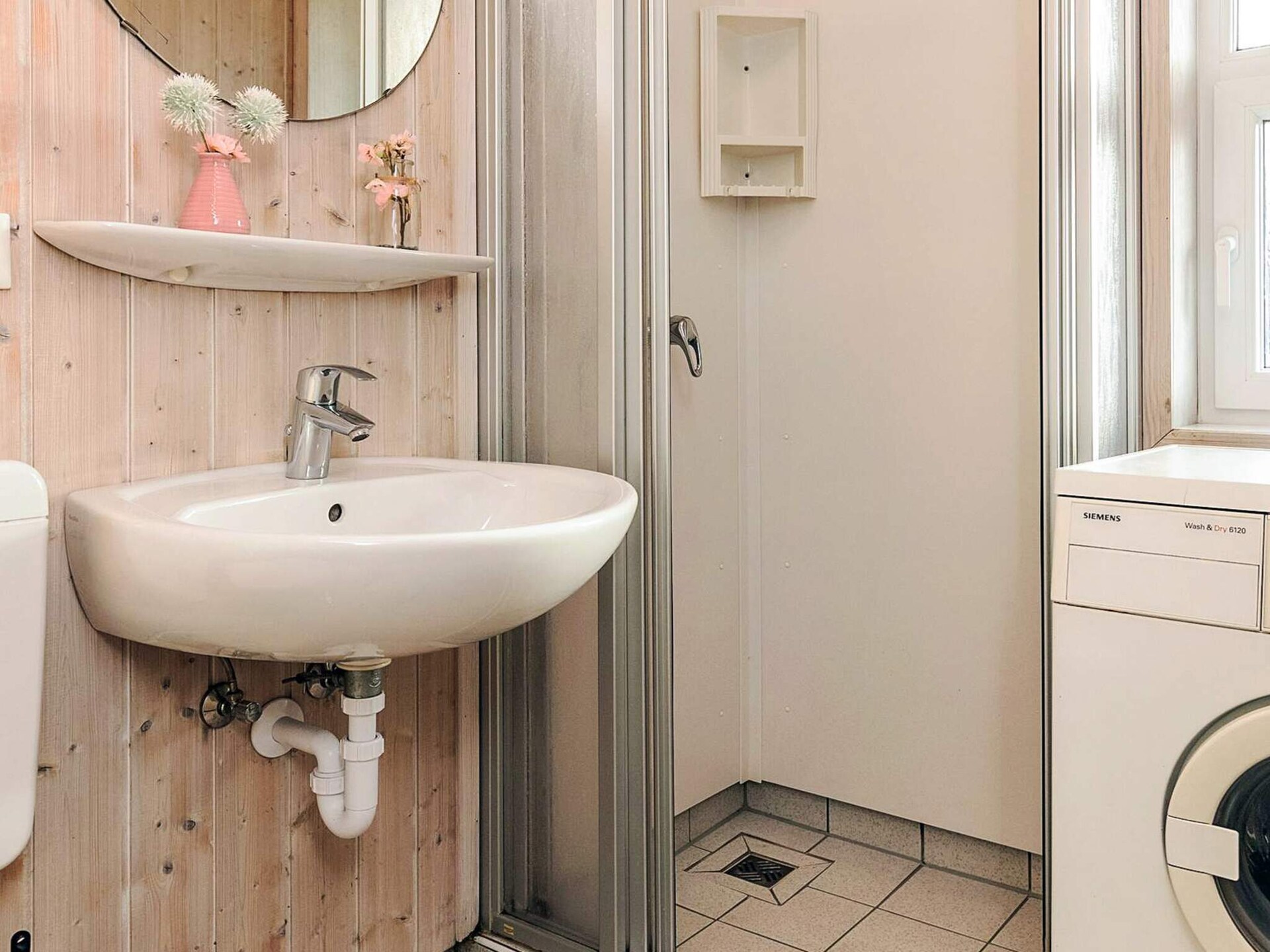Luxe Scandinavisch vakantiehuis voor 10 personen aan het meer met zwembad - foto 40