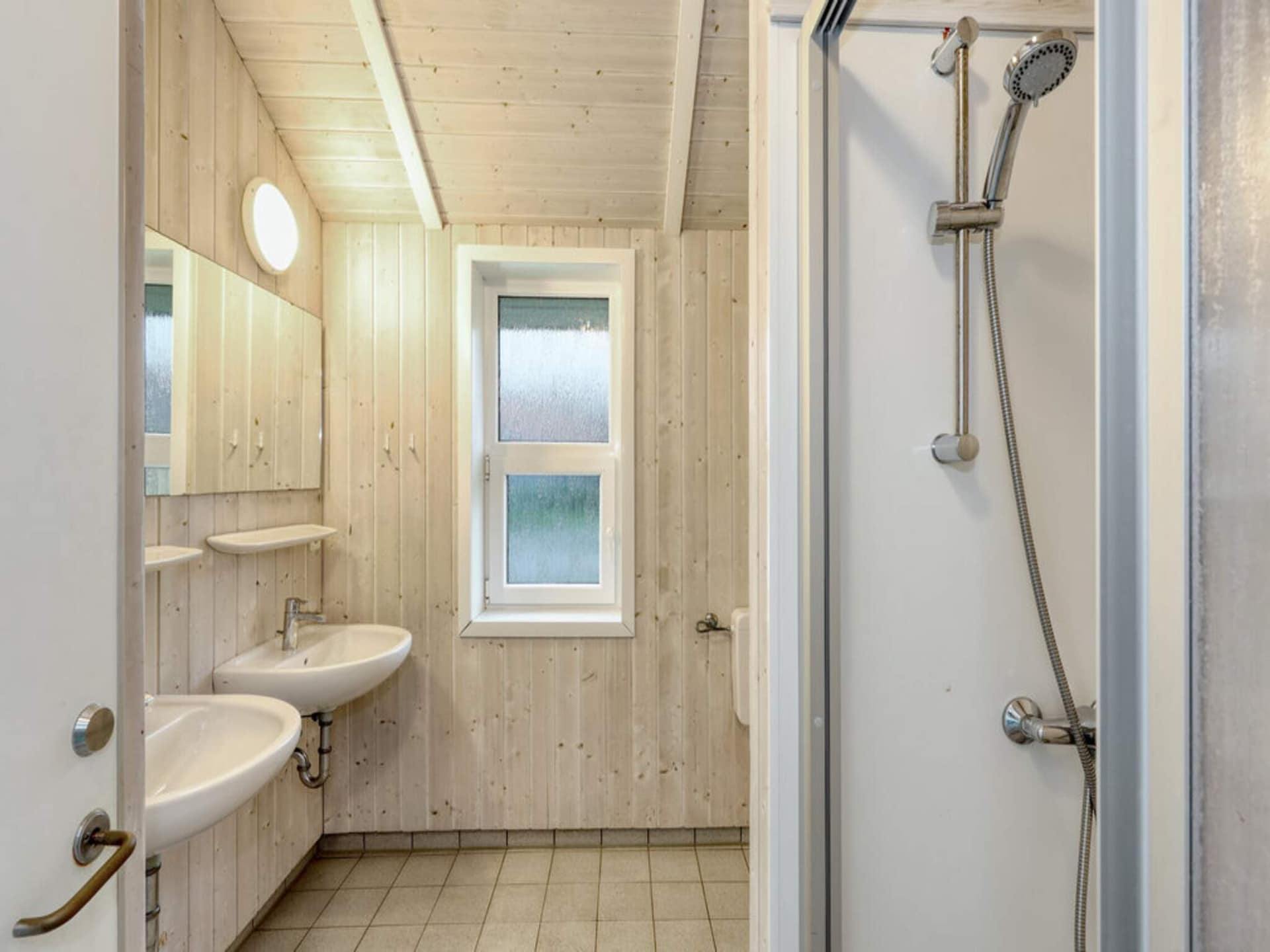 Aan het meer: ruim vakantiehuis in Ottendorf voor 10 personen - foto 34