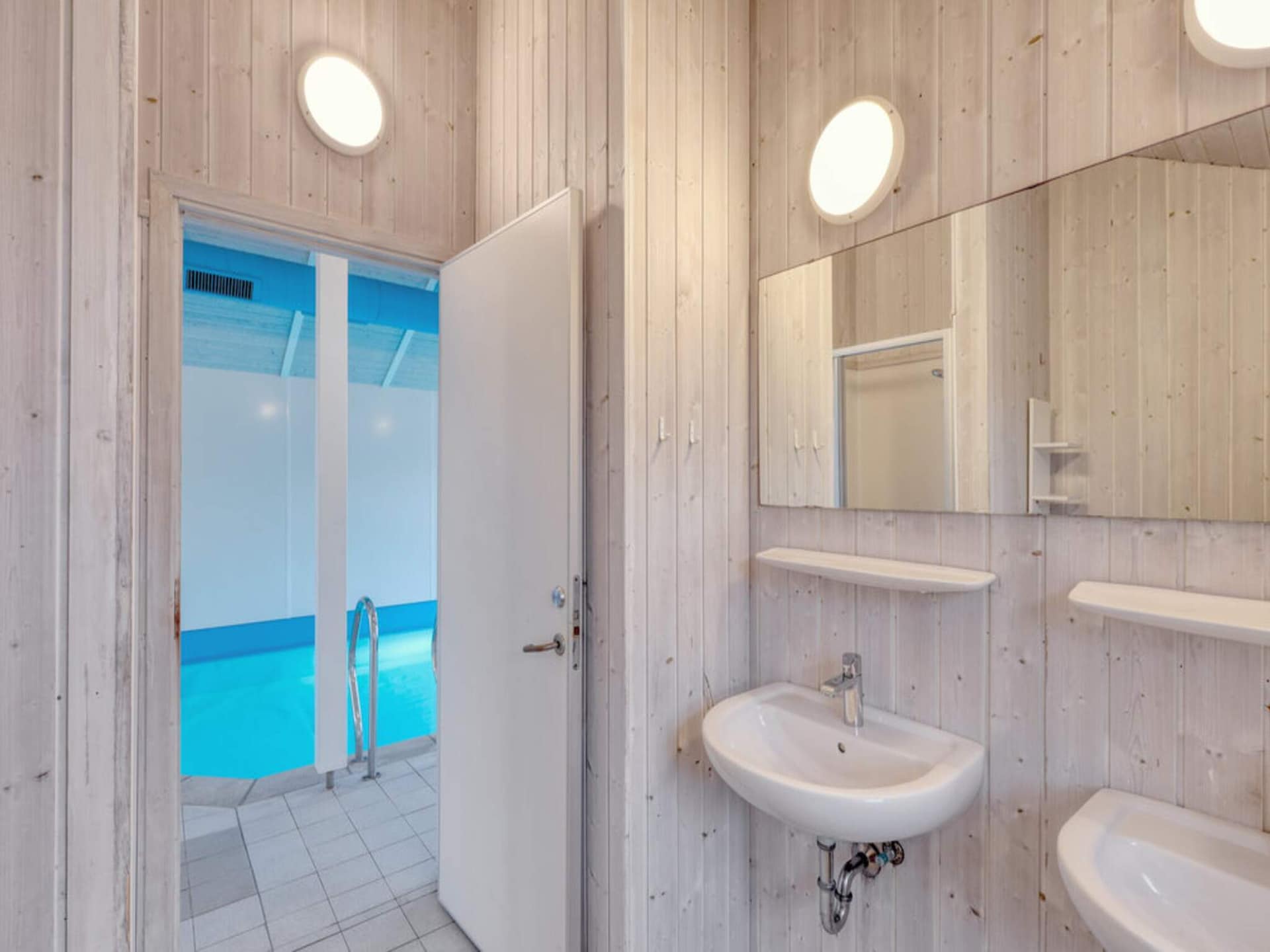 Aan het meer: ruim vakantiehuis in Ottendorf voor 10 personen - foto 35