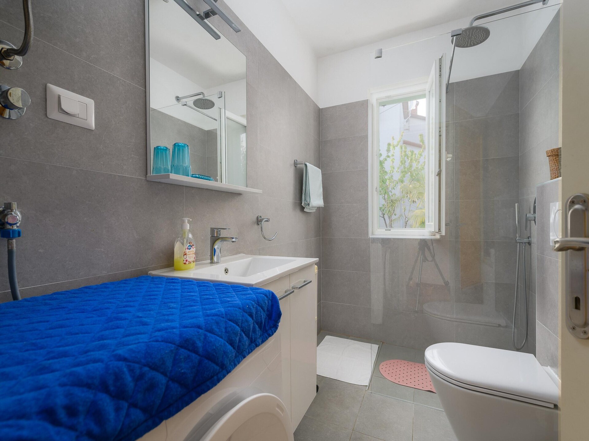 Ruim appartement Inteuro Porec: 4 slaapkamers, tuin, 430m van strand - foto 20