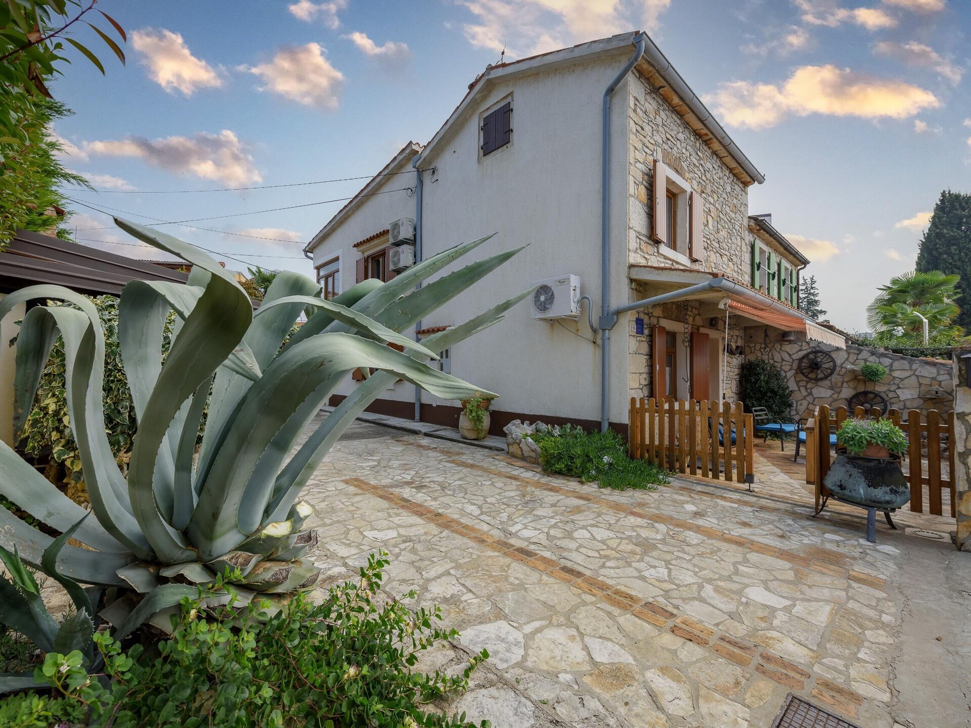 Casa Astrid: Ruim vakantiehuis aan golfbaan bij Porec, Istrië - foto 1