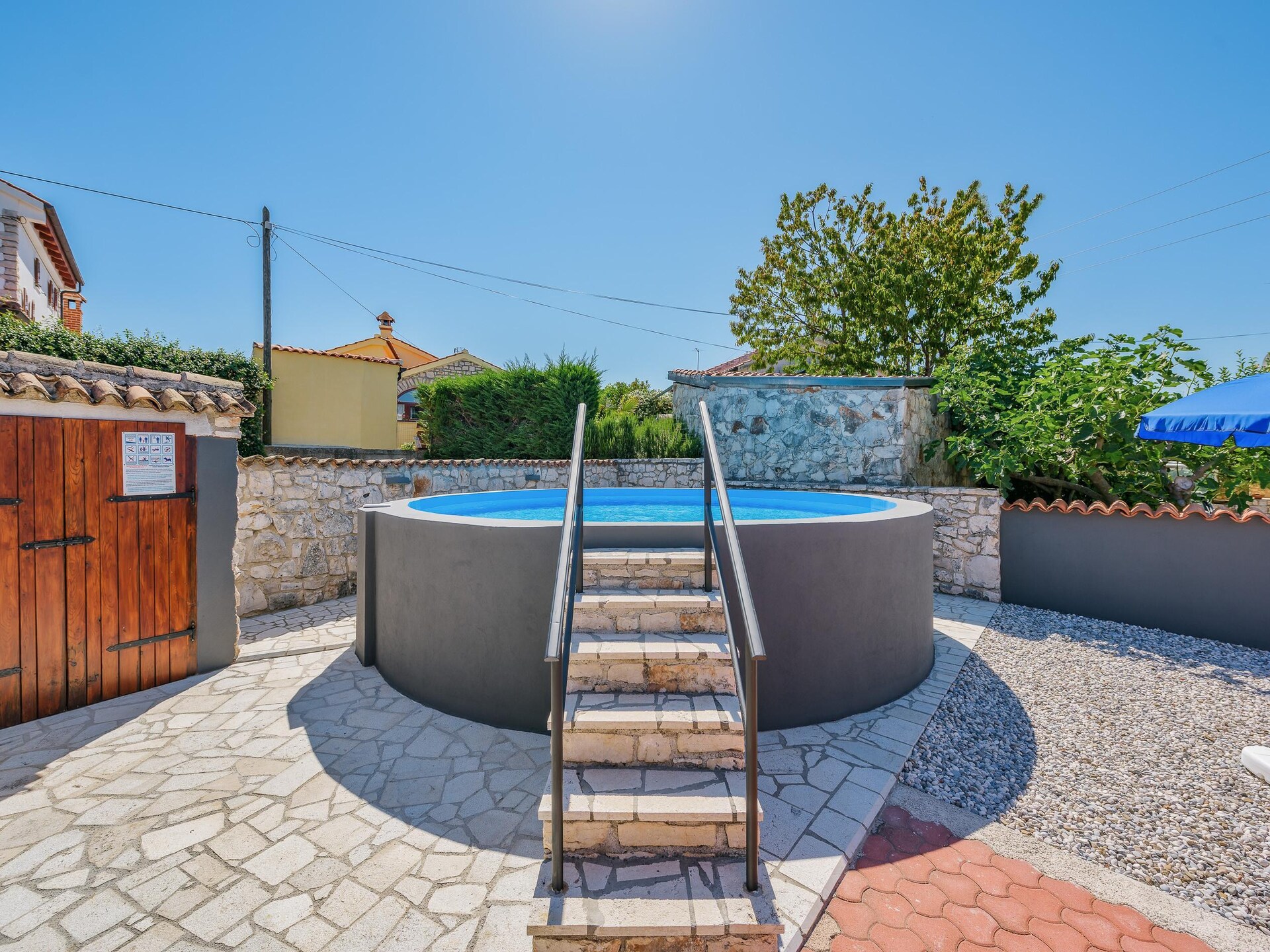 Centraal gelegen appartement in Višnjan met zwembad - foto 3