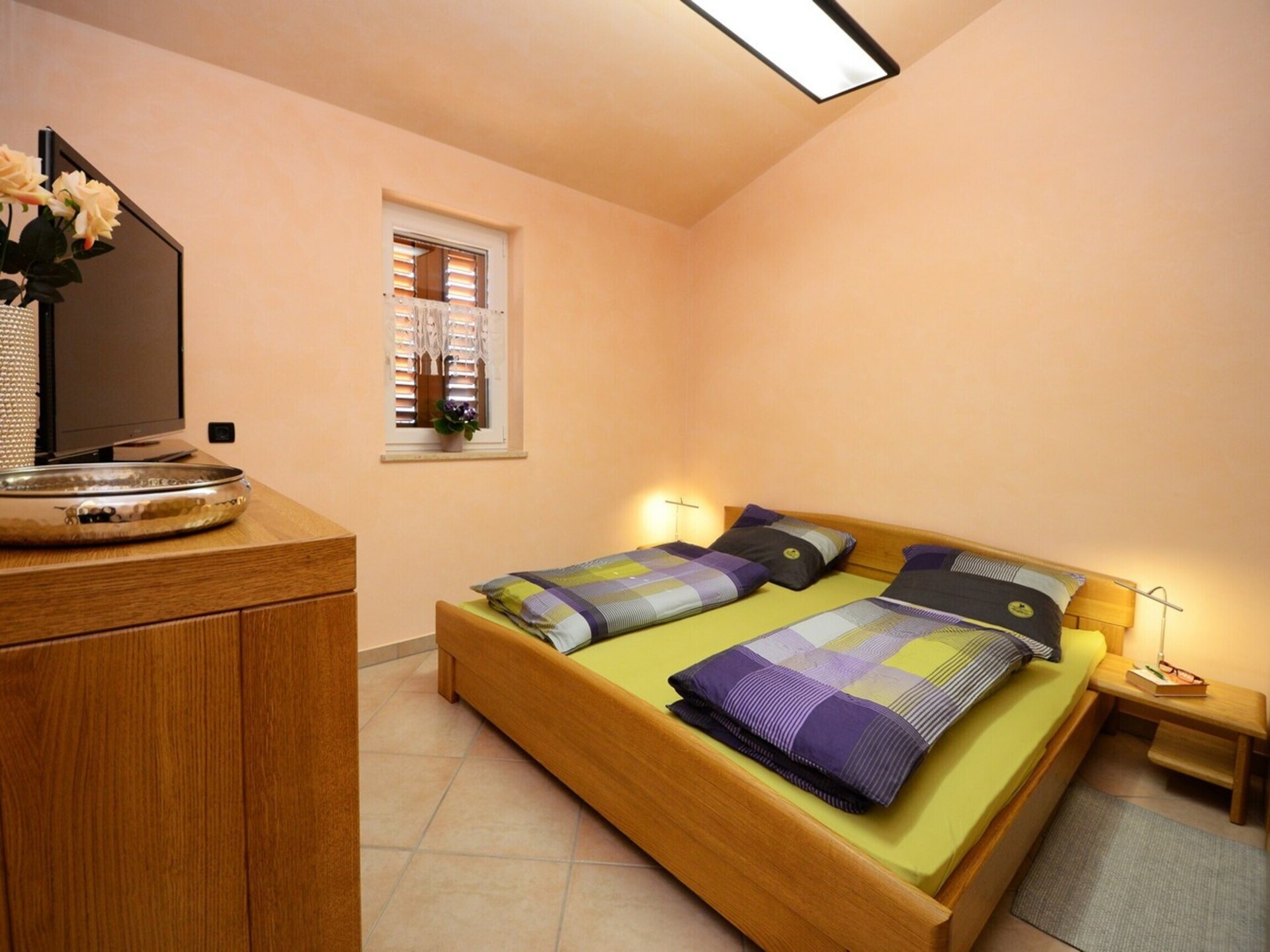 Villa Bianca: Ruime villa met privézwembad aan de golfbaan in Rogovici - foto 17