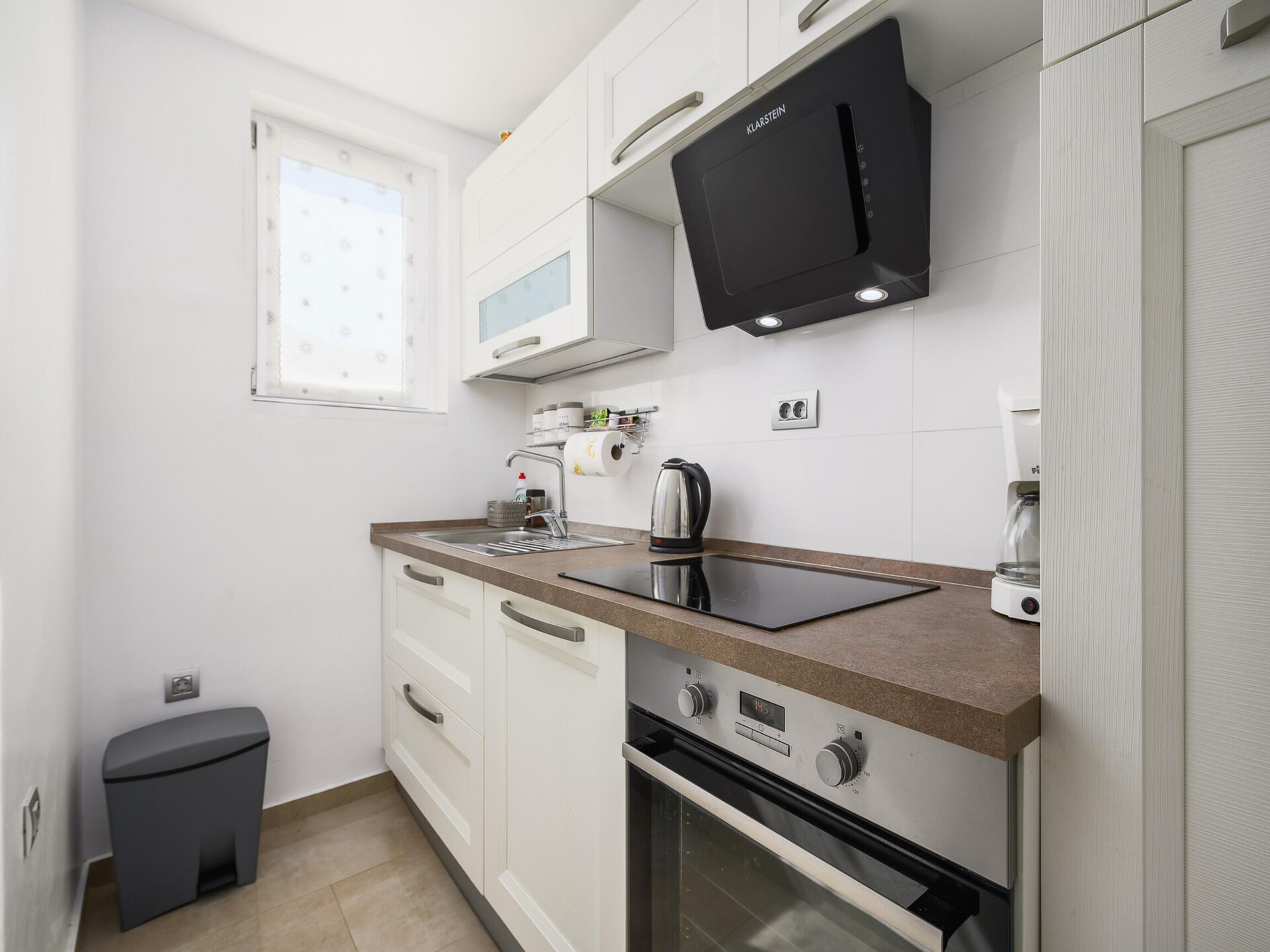 Strandappartement Porec – Zeezicht & Moderne Keuken op 350m van Zee - foto 5