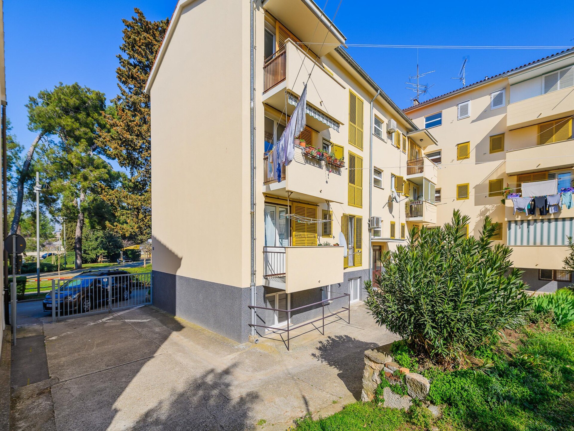 Strandappartement Porec – Zeezicht & Moderne Keuken op 350m van Zee - foto 6