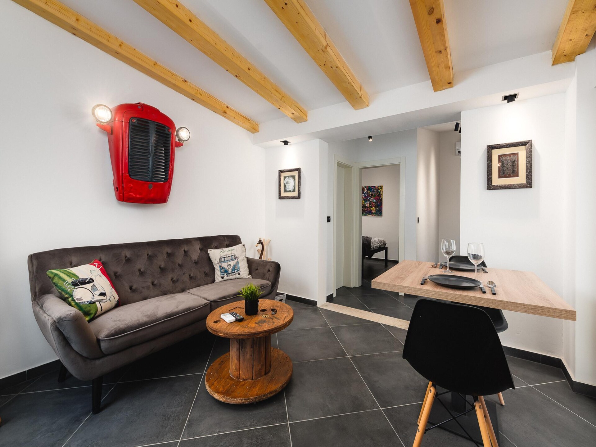 Urban Black: Stijlvol appartement op 50m van centrum Poreč - foto 11