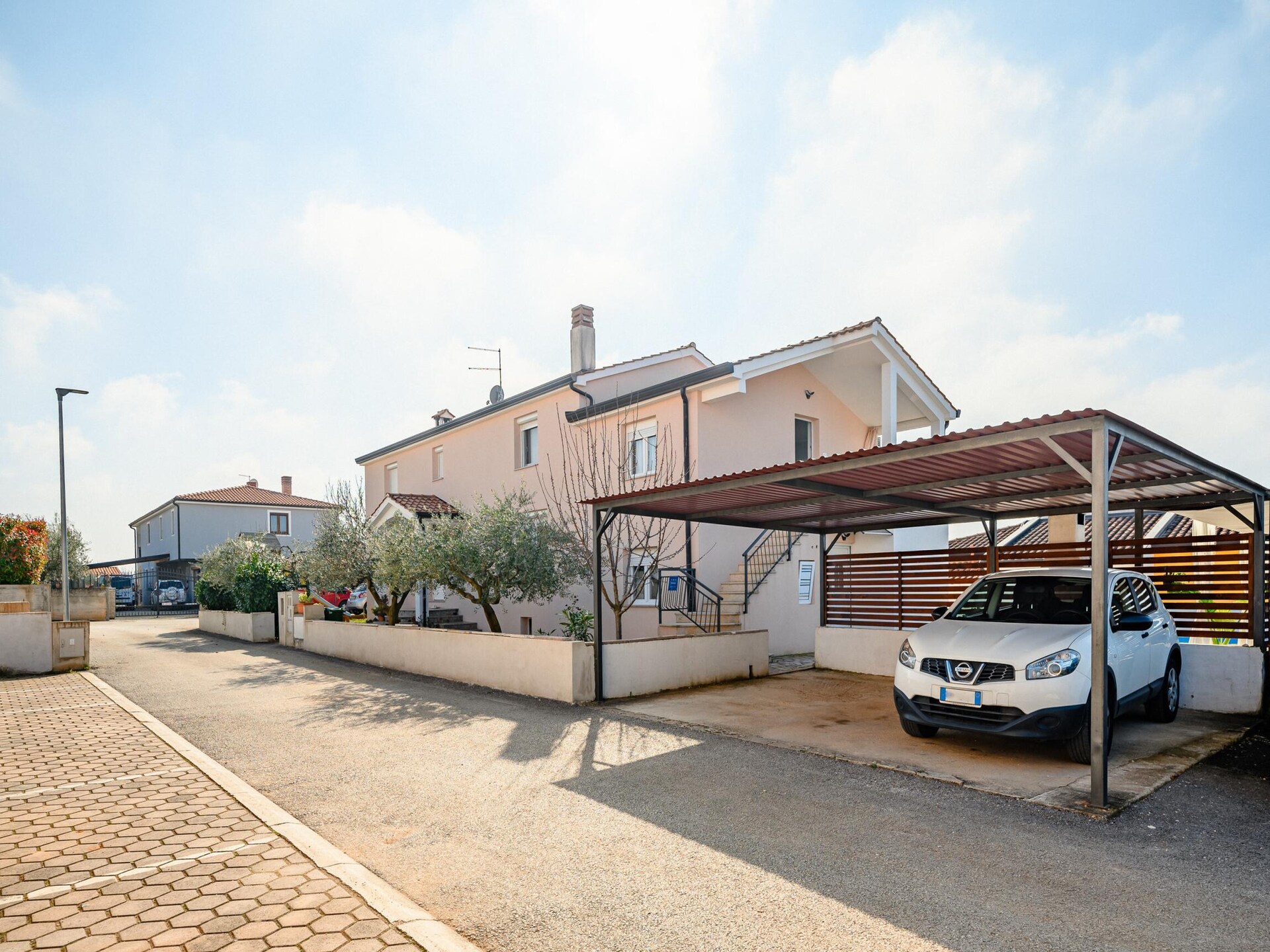 Knus appartement Rose II nabij Poreč met tuin en barbecue - foto 7
