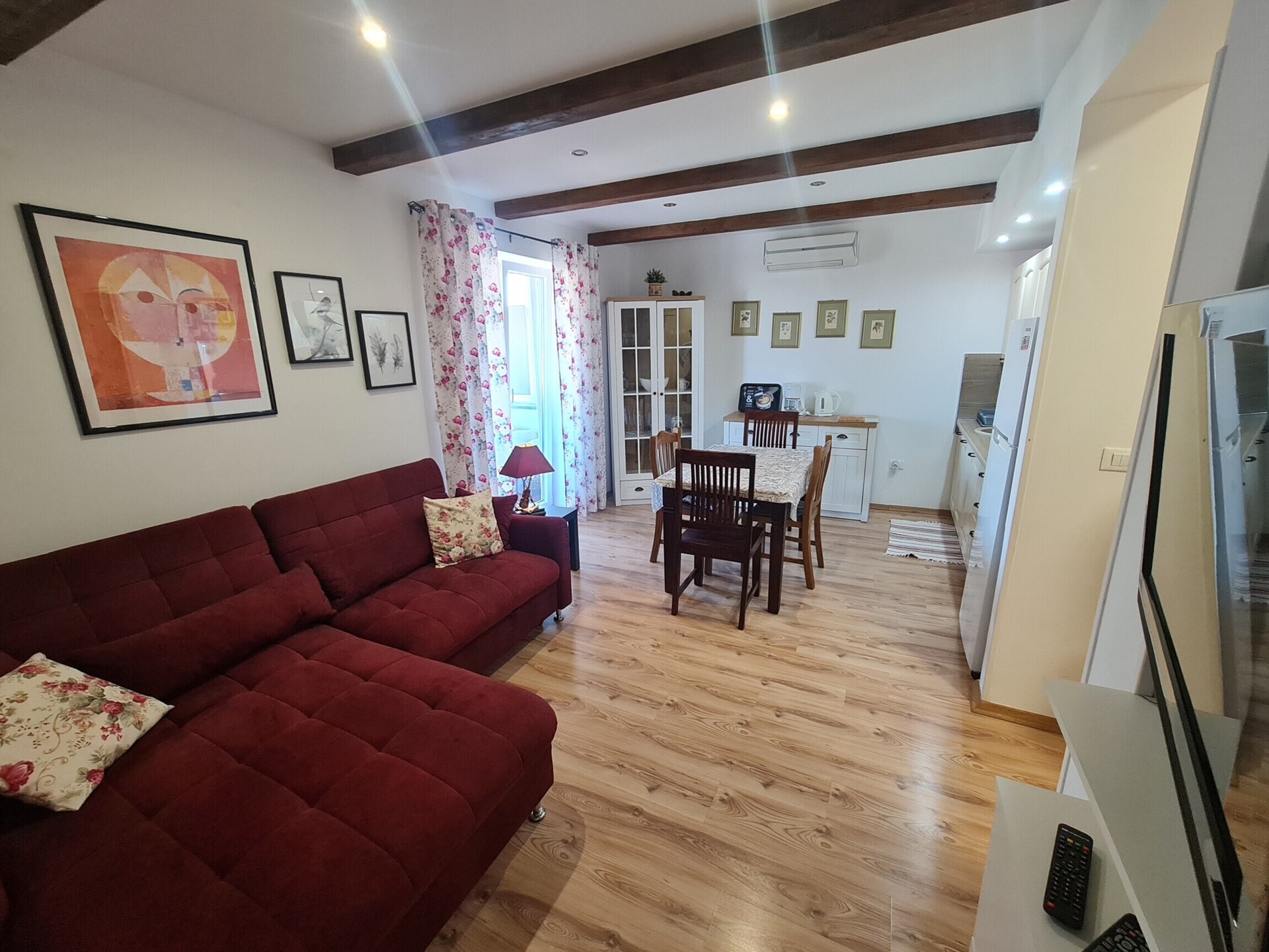 Licht appartement op 250 meter van het strand in Porec - foto 6