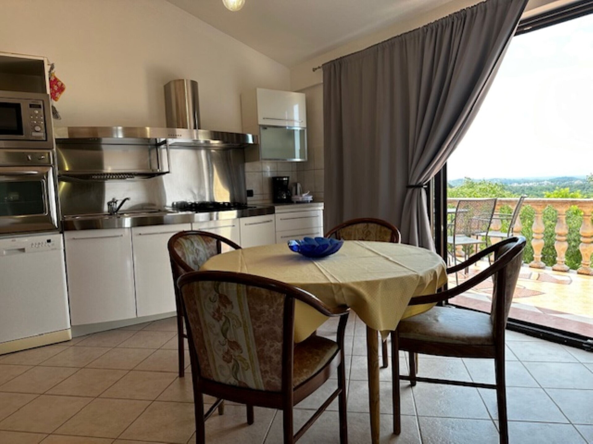 Ruim appartement voor 6 personen met tuin in Mugeba, vlakbij Porec - foto 11