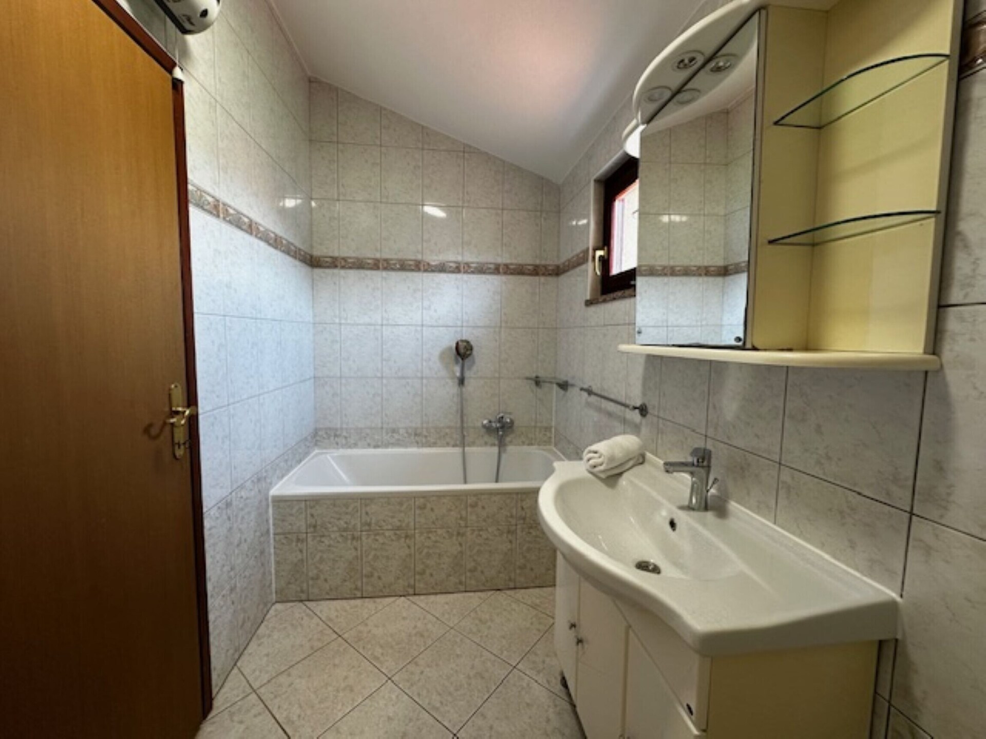 Ruim appartement voor 6 personen met tuin in Mugeba, vlakbij Porec - foto 20