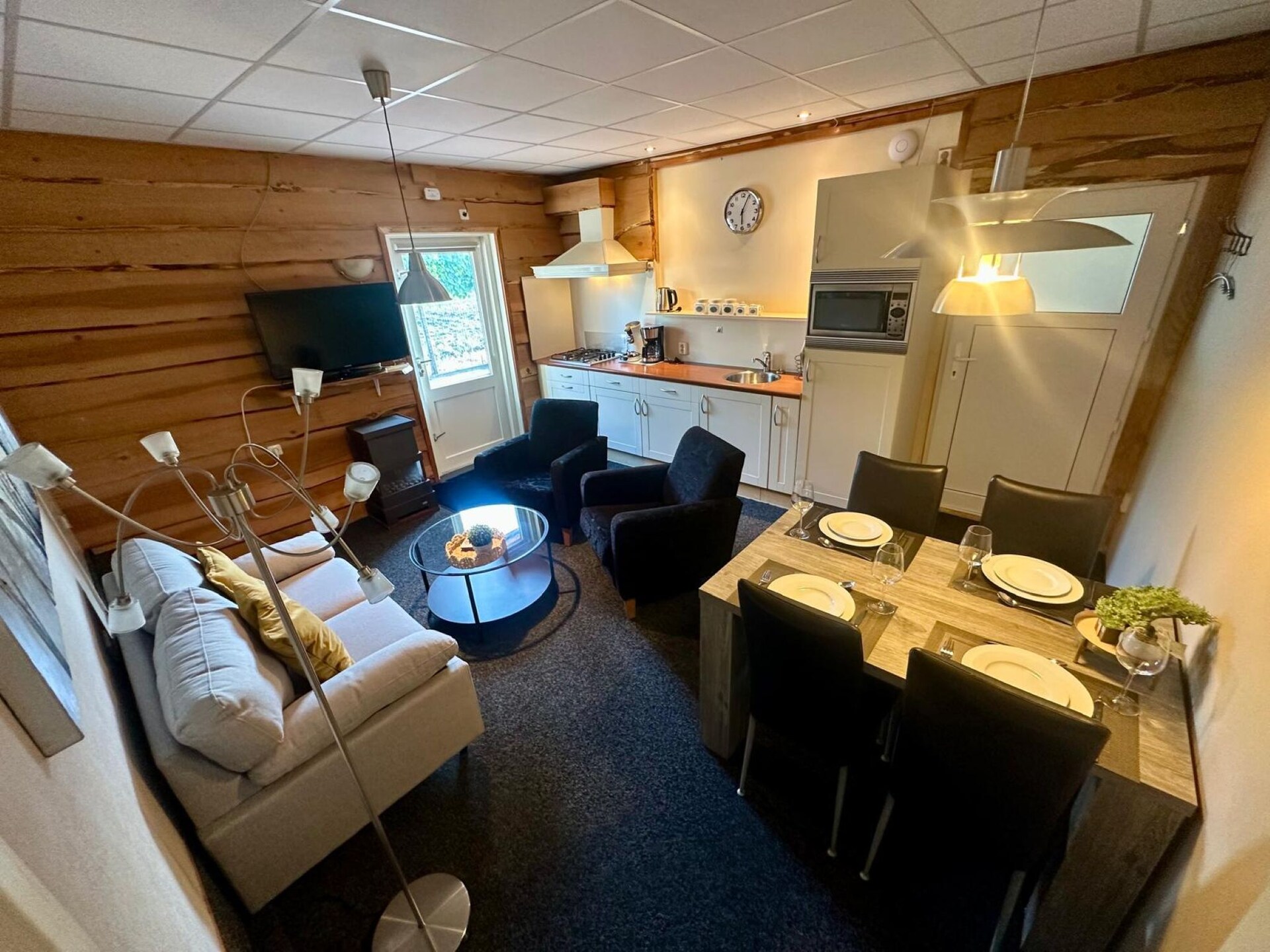 Vrijstaand vakantiehuis met tuin aan de golfbaan in Elim, Drenthe - foto 9