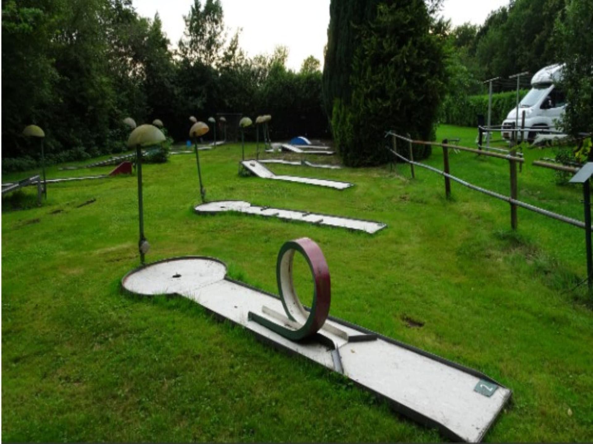 Vrijstaand vakantiehuis met tuin aan de golfbaan in Elim, Drenthe - foto 23