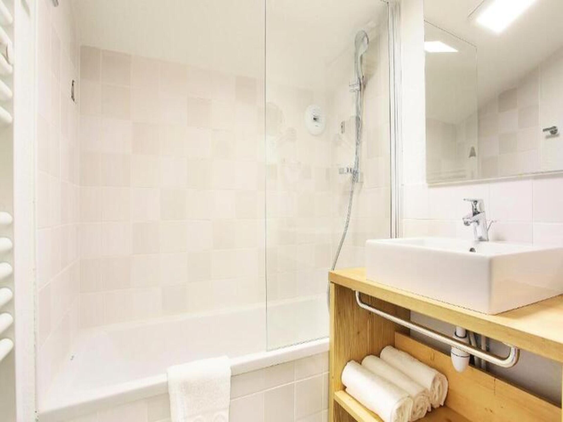 Knus appartement voor 4 personen met zwembad en spa in Châtel - foto 21