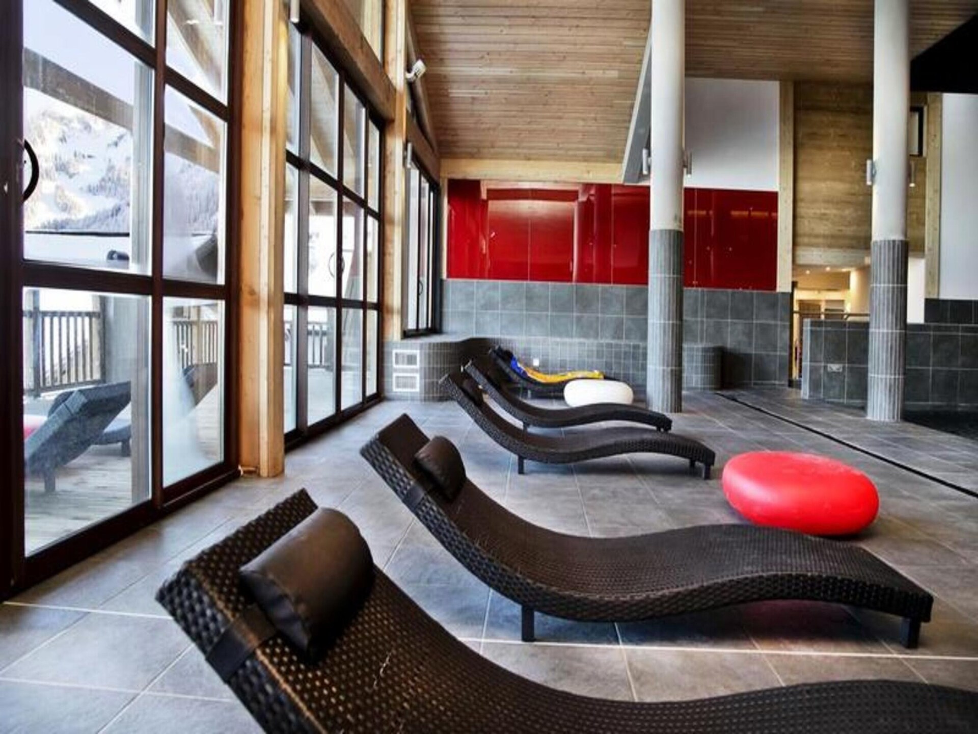 Knus appartement voor 4 personen met zwembad en spa in Châtel - foto 4