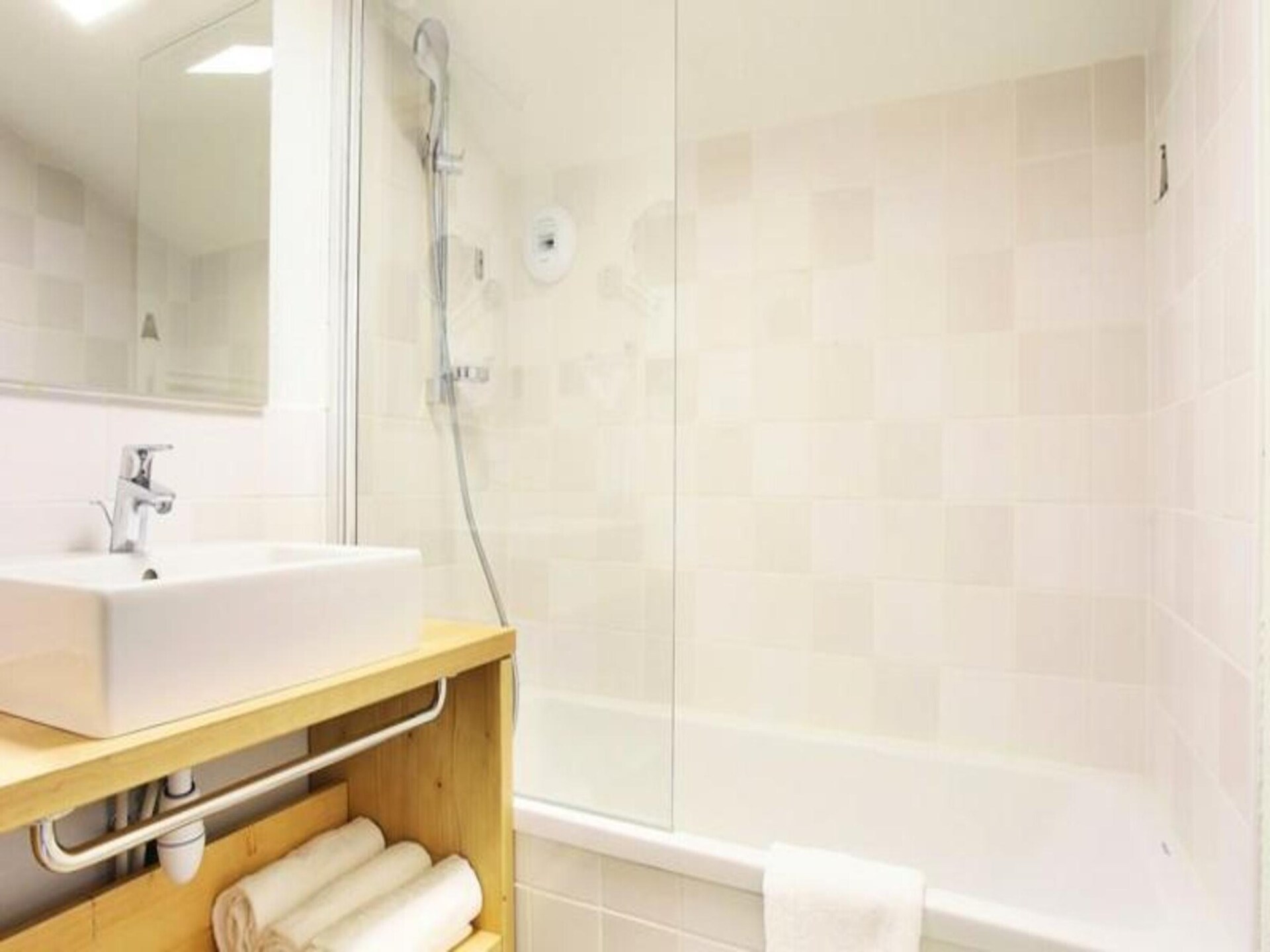 Knus appartement voor 6 personen met zwembad en spa in Châtel - foto 7