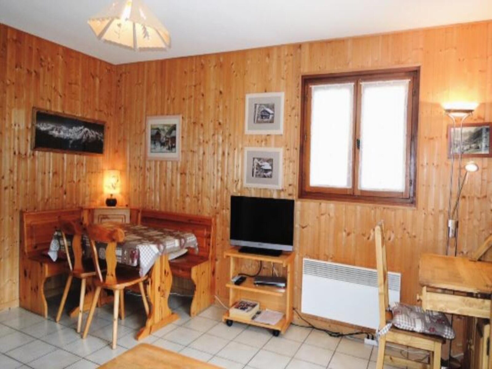 Ruim appartement in Petit Châtel met balkon en uitzicht op de bergen - foto 16
