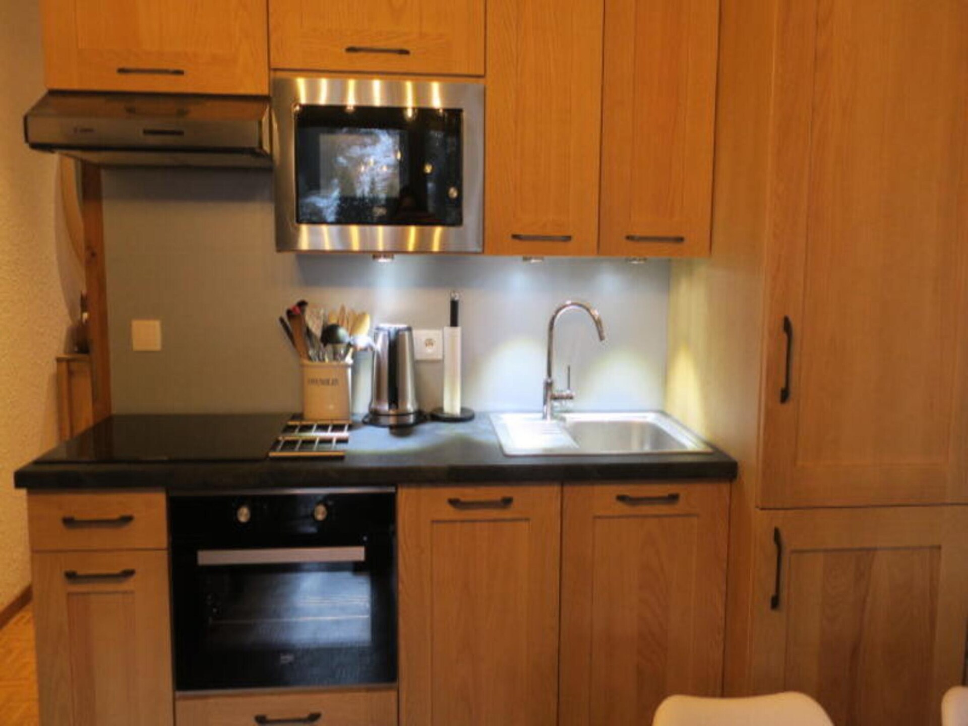 Knus appartement op 300m van de Linga-kabelbaan met zuidbalkon - foto 10
