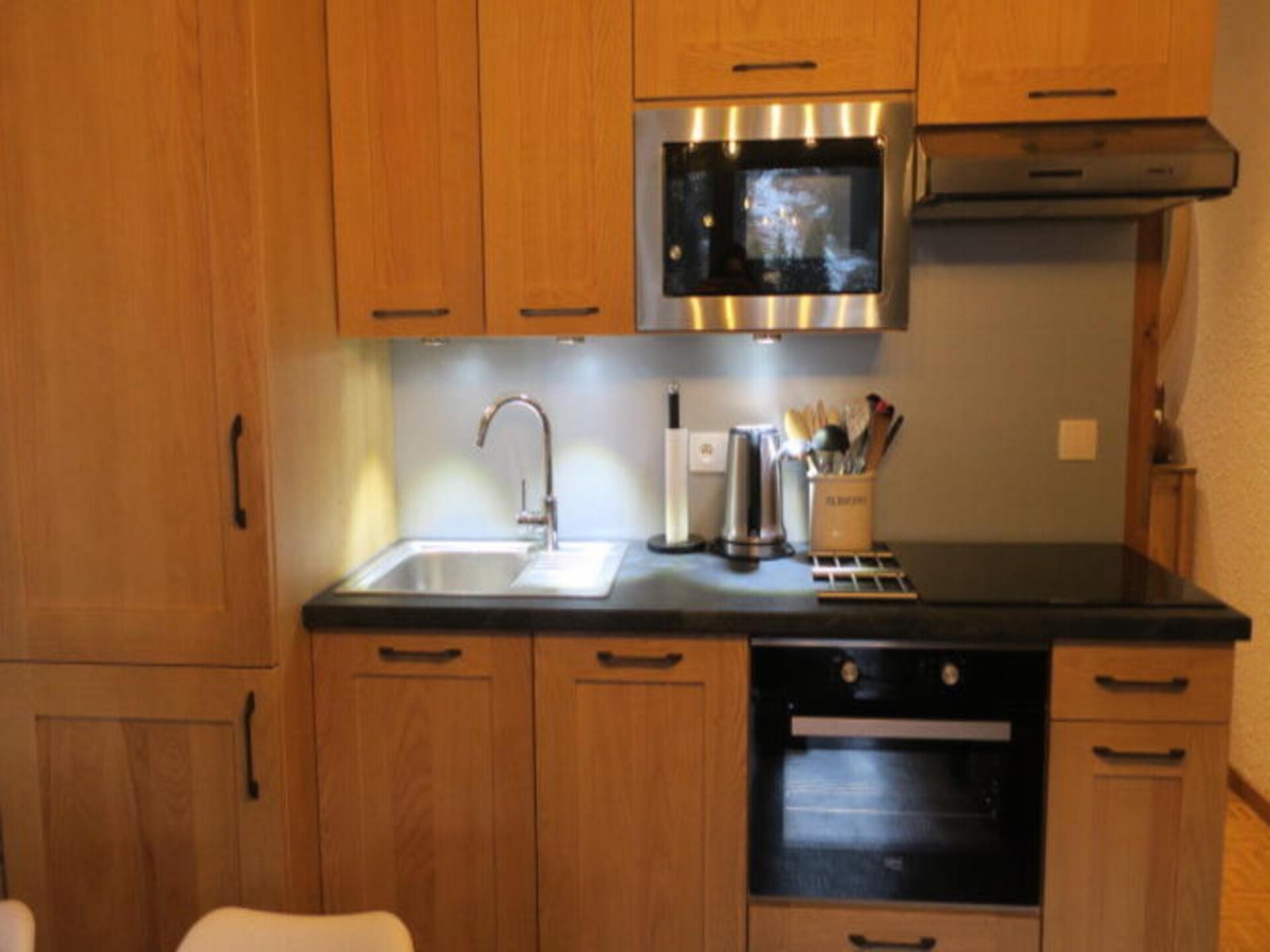 Knus appartement op 300m van de Linga-kabelbaan met zuidbalkon - foto 21