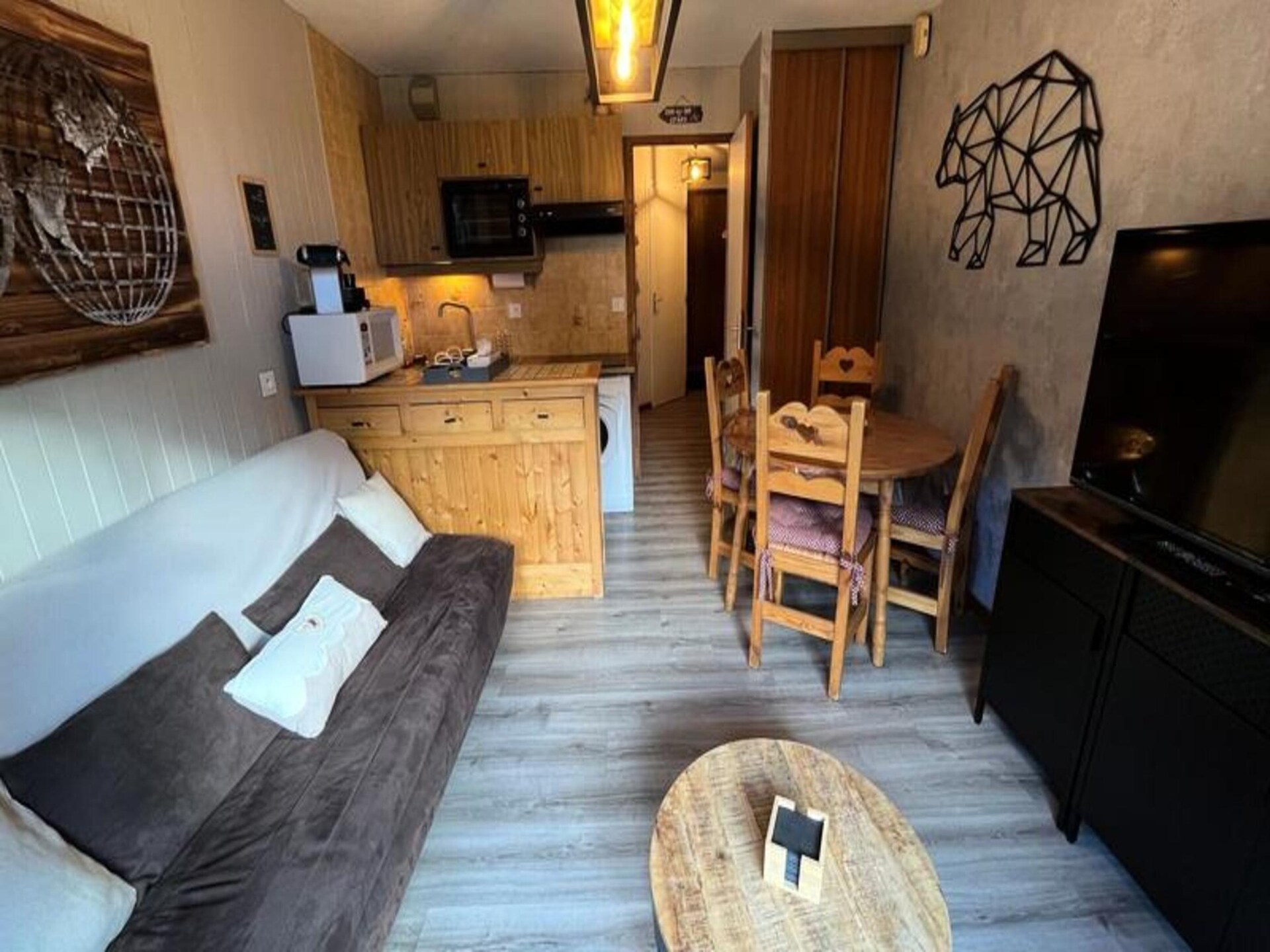 Knus appartement op 300m van de Linga-kabelbaan met zuidterras - foto 17