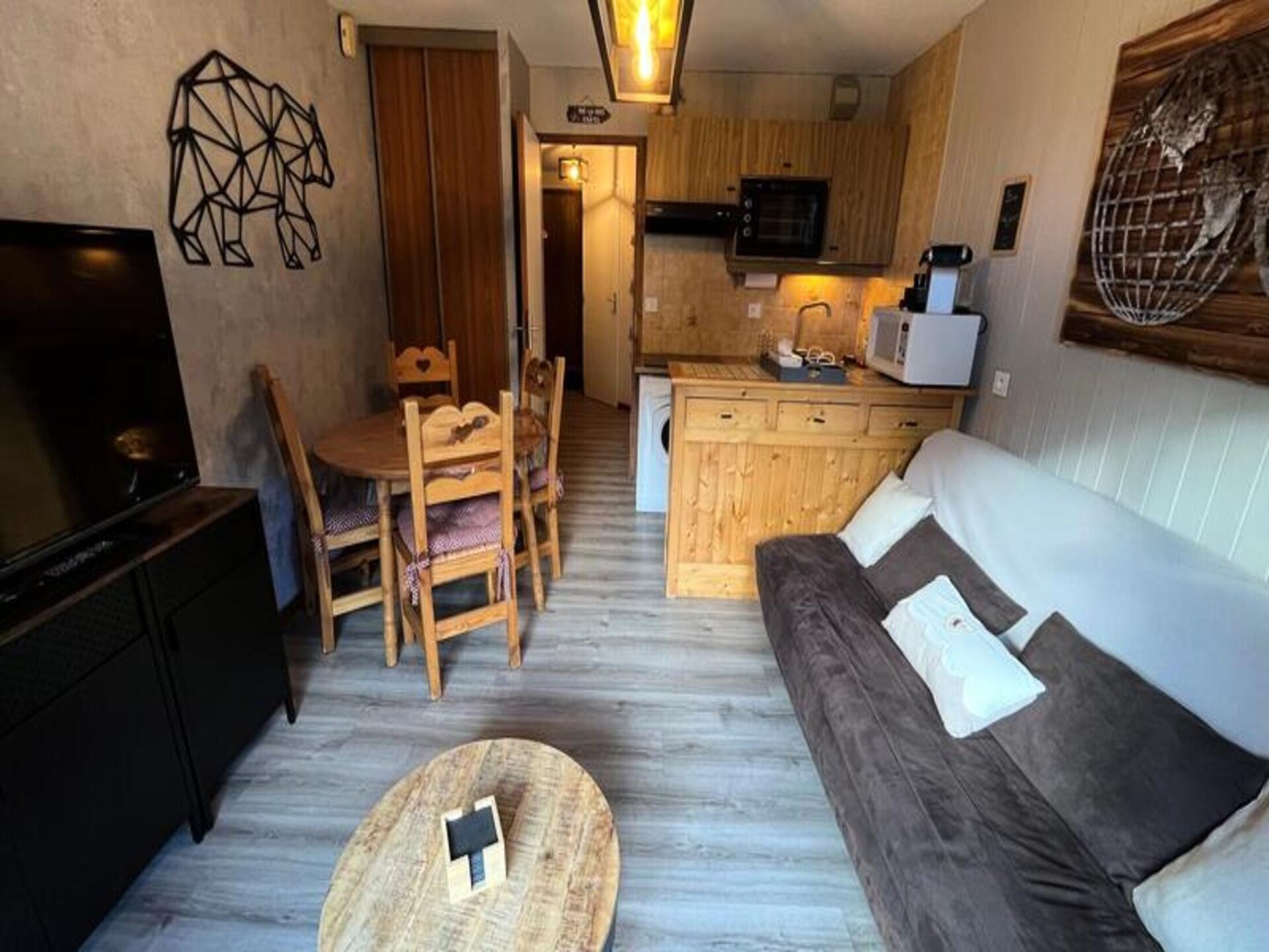 Knus appartement op 300m van de Linga-kabelbaan met zuidterras - foto 16