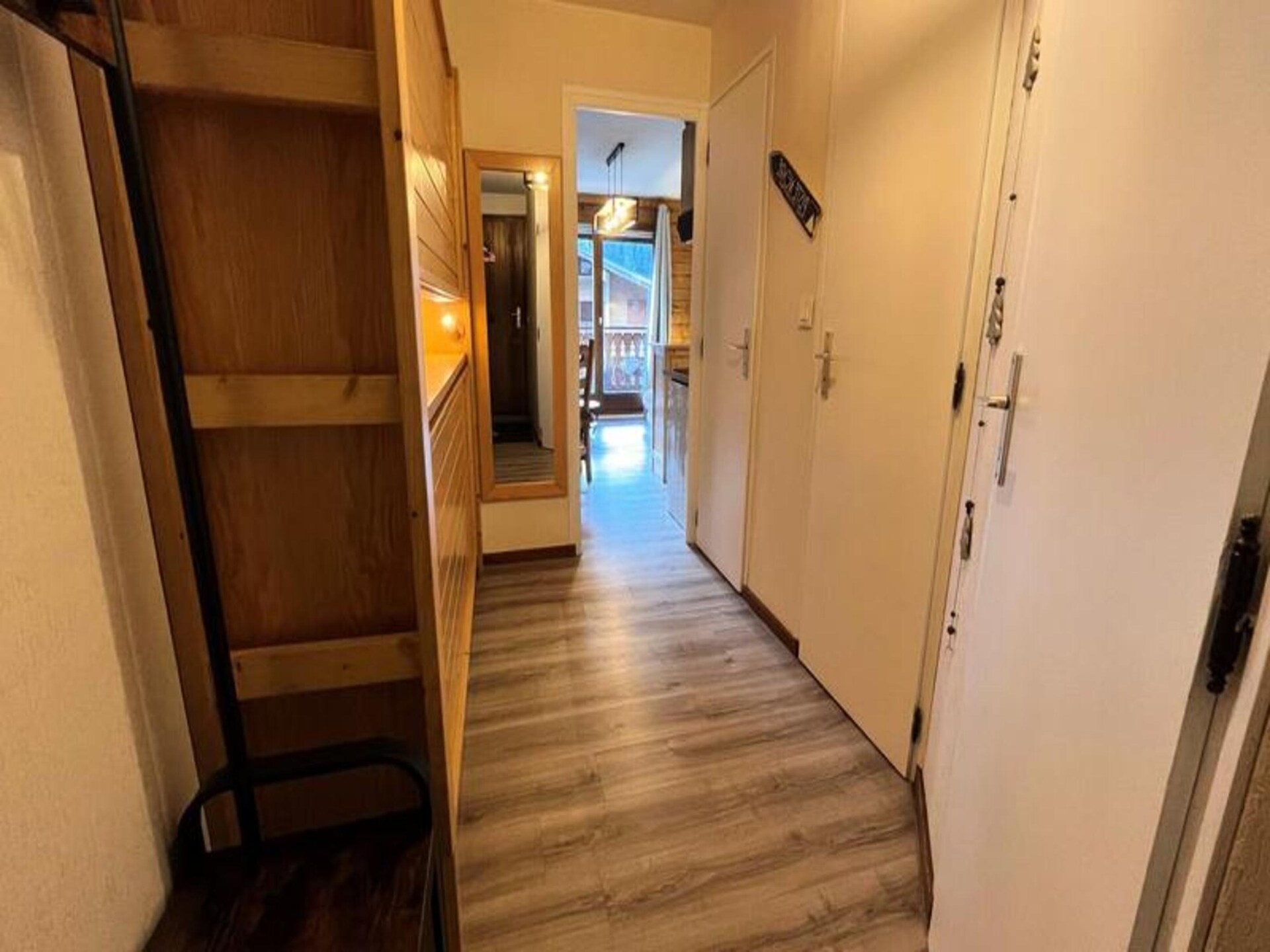 Knus appartement op 300m van de Linga-kabelbaan met zuidterras - foto 18